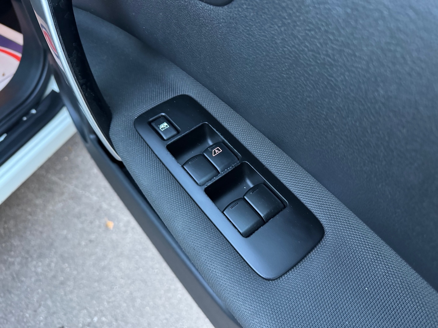 Used Nissan Qashqai 2012 for sale - 76800303: Photo 32