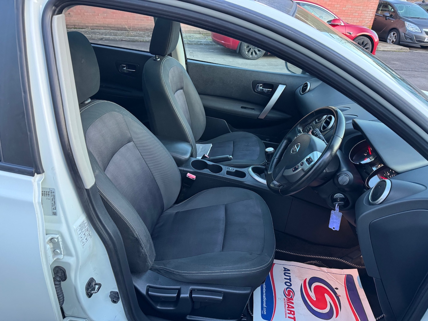 Used Nissan Qashqai 2012 for sale - 76800303: Photo 33