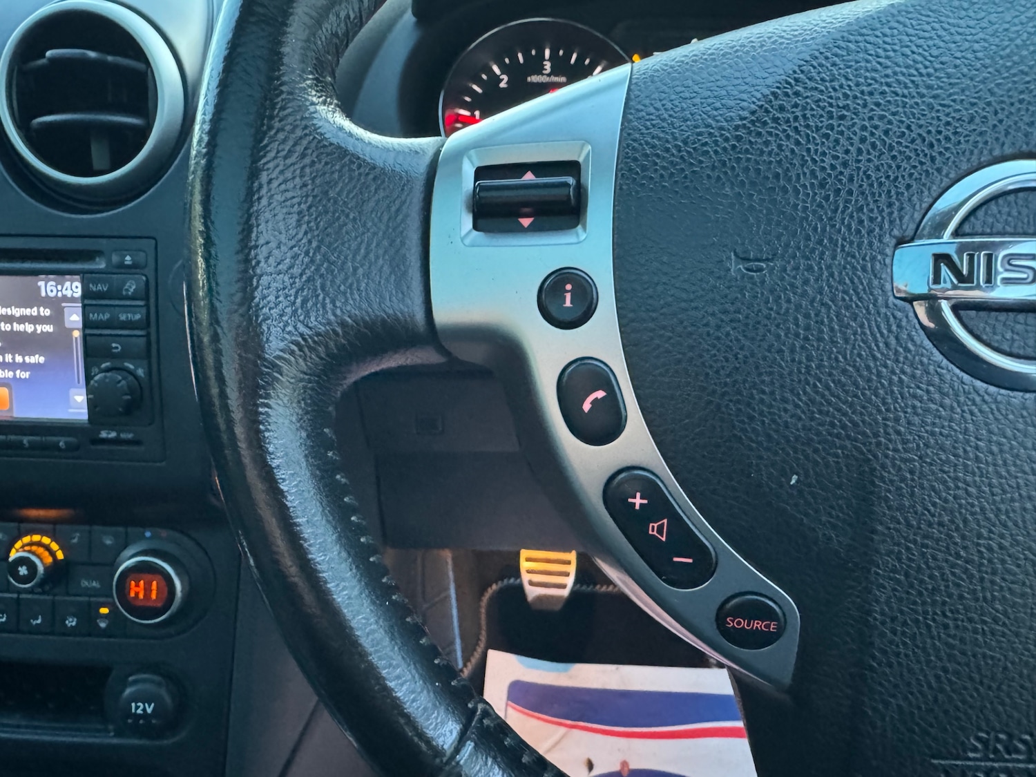 Used Nissan Qashqai 2012 for sale - 76800303: Photo 36