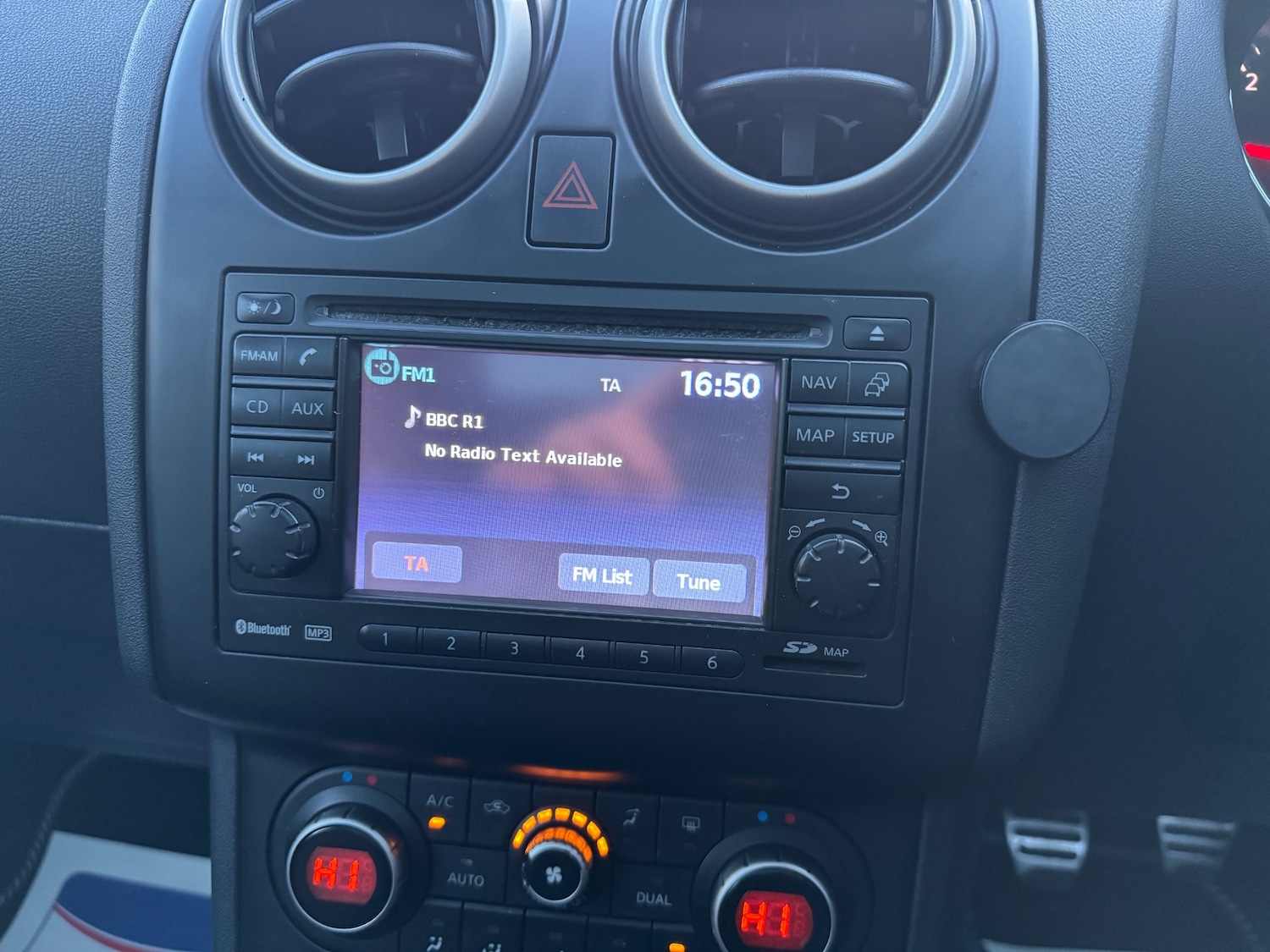 Used Nissan Qashqai 2012 for sale - 76800303: Photo 43