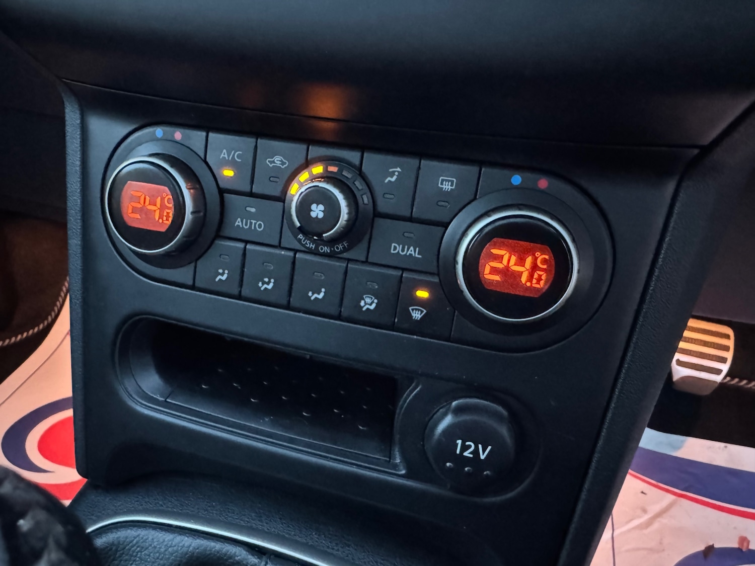 Used Nissan Qashqai 2012 for sale - 76800303: Photo 45