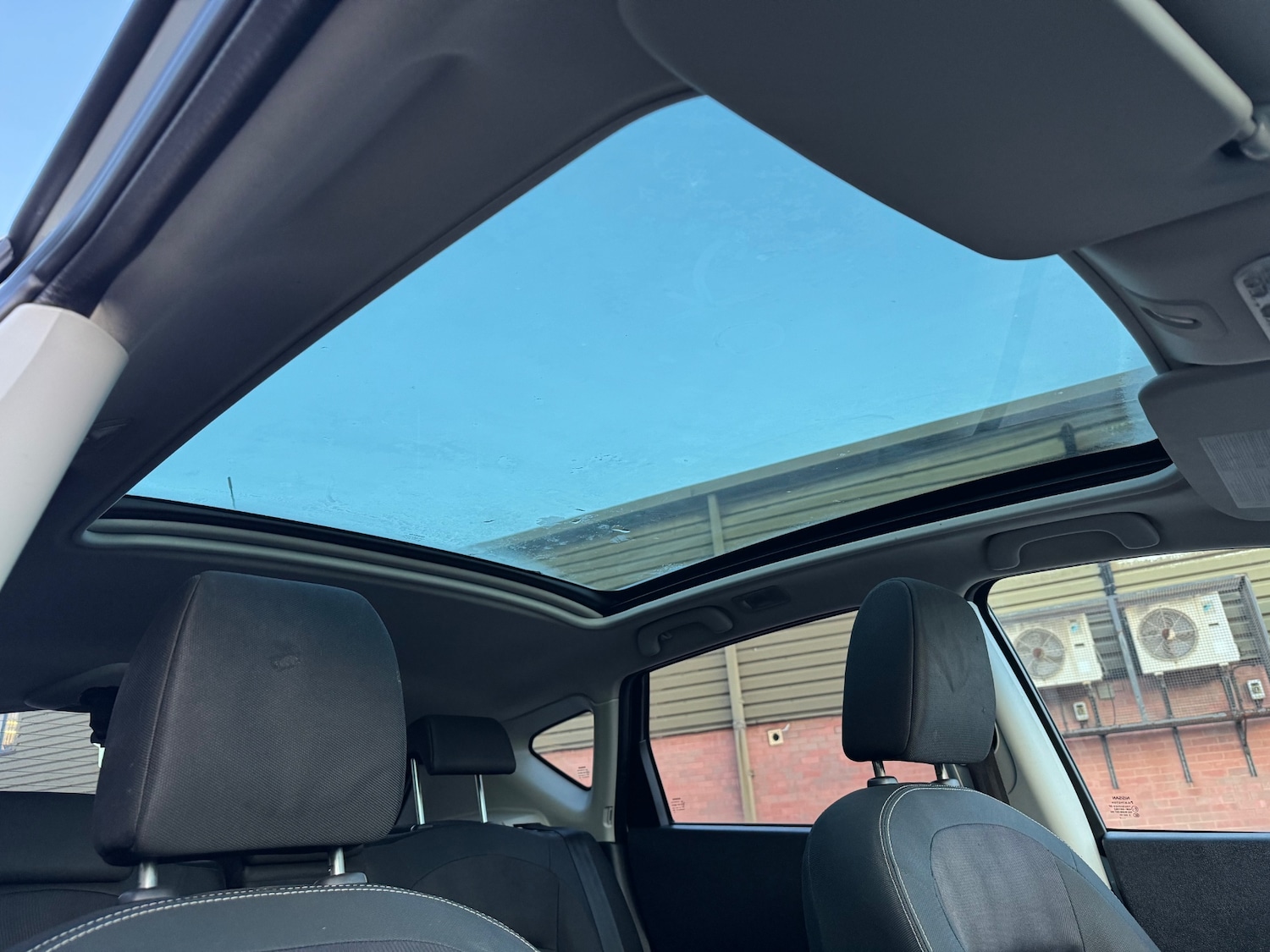 Used Nissan Qashqai 2012 for sale - 76800303: Photo 49