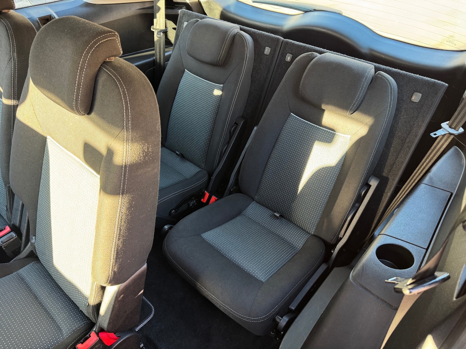 Used Ford S-Max 2012 for sale - 76799641: Photo 26