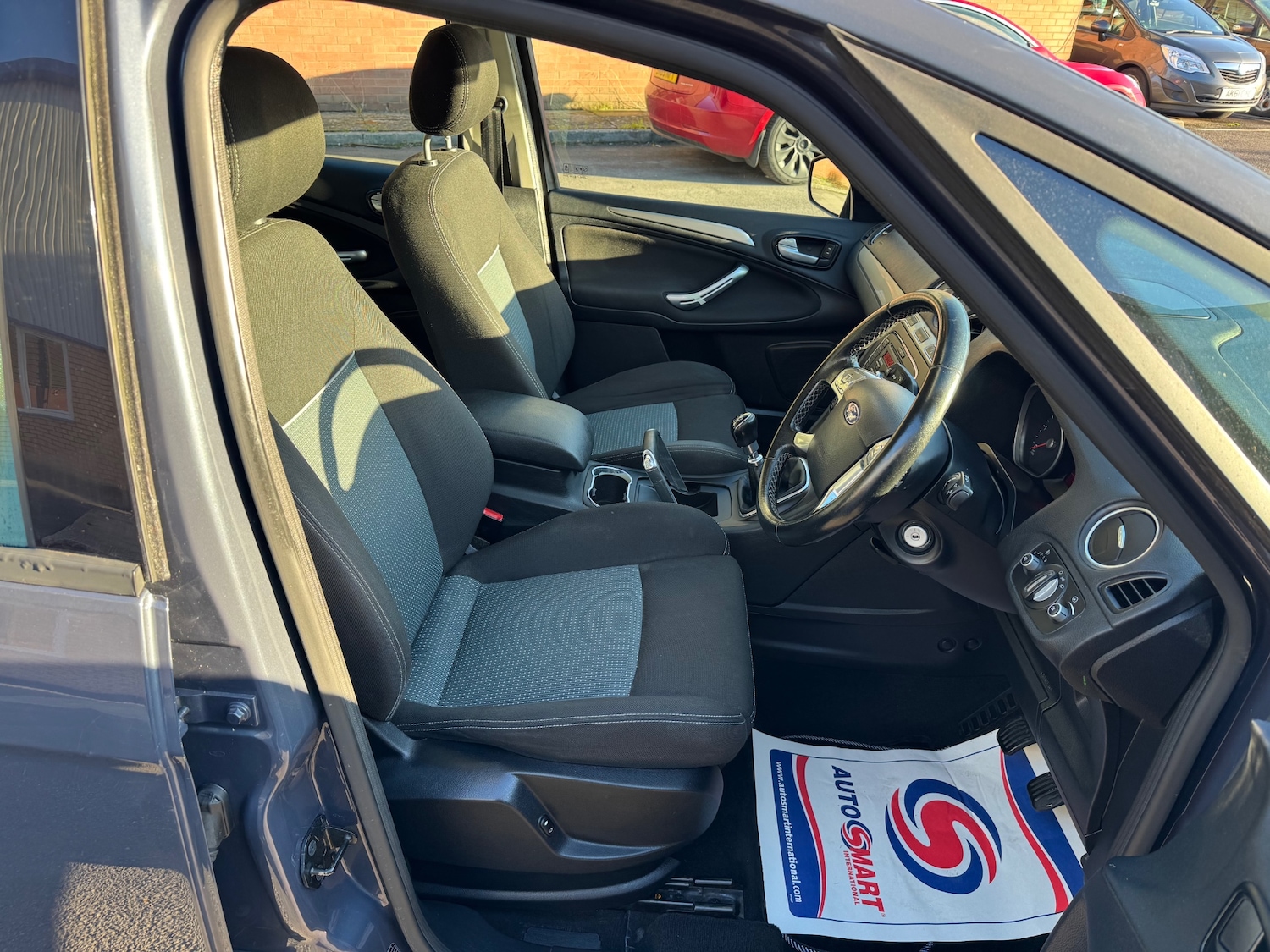 Used Ford S-Max 2012 for sale - 76799641: Photo 37