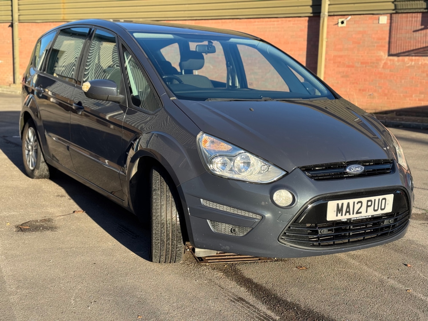 Used Ford S-Max 2012 for sale - 76799641: Photo 5