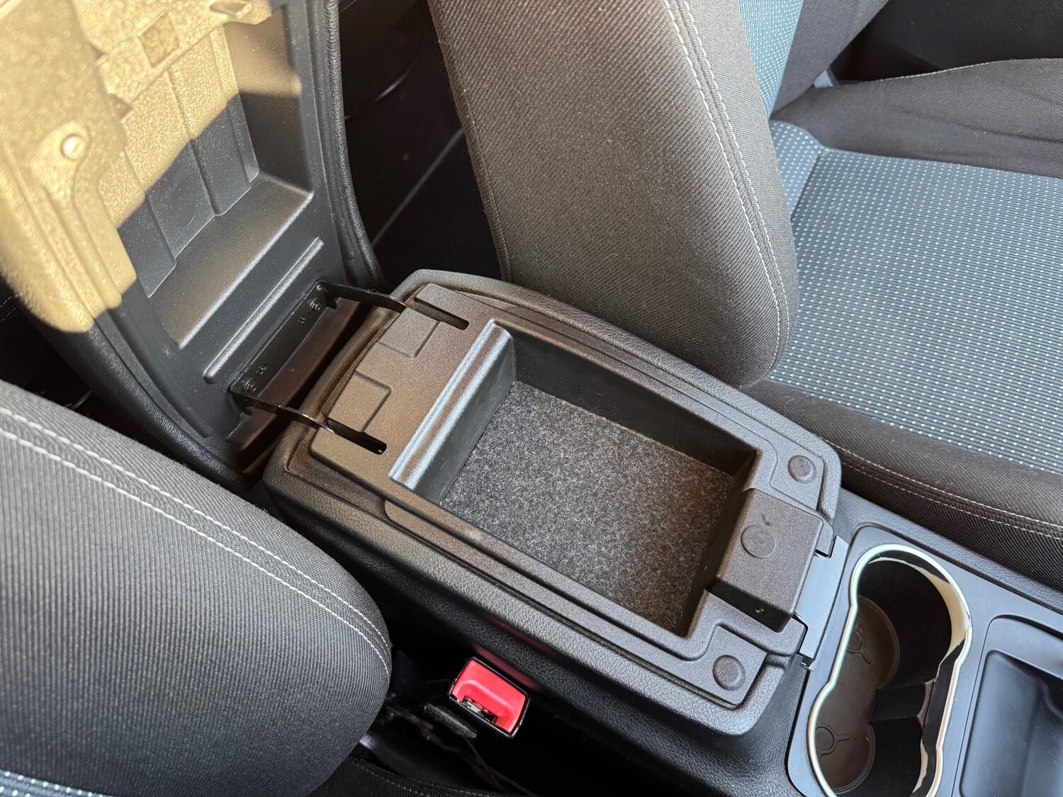 Used Ford S-Max 2012 for sale - 76799641: Photo 52