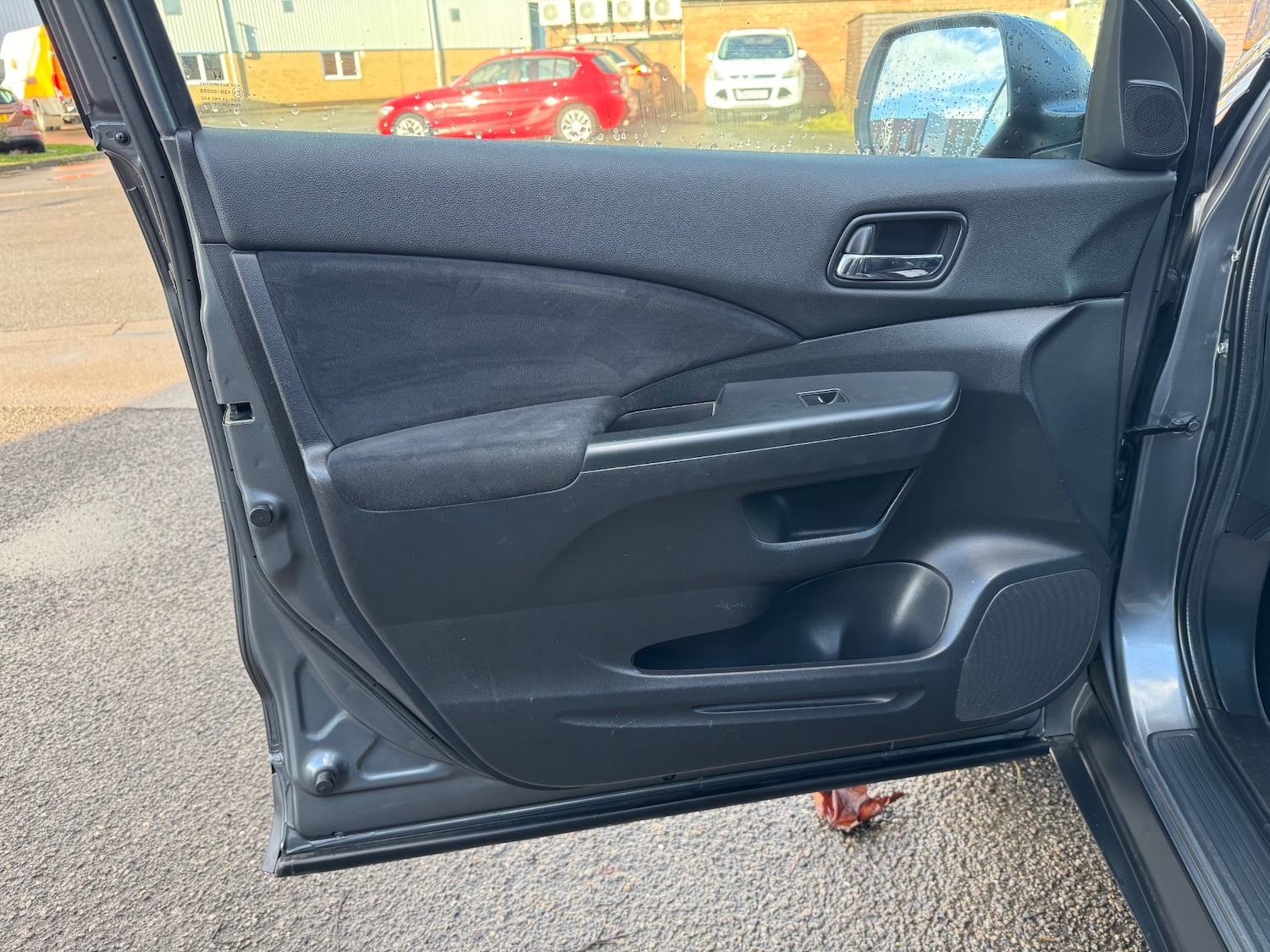 Used Honda CR-V 2014 for sale - 76750335: Photo 19