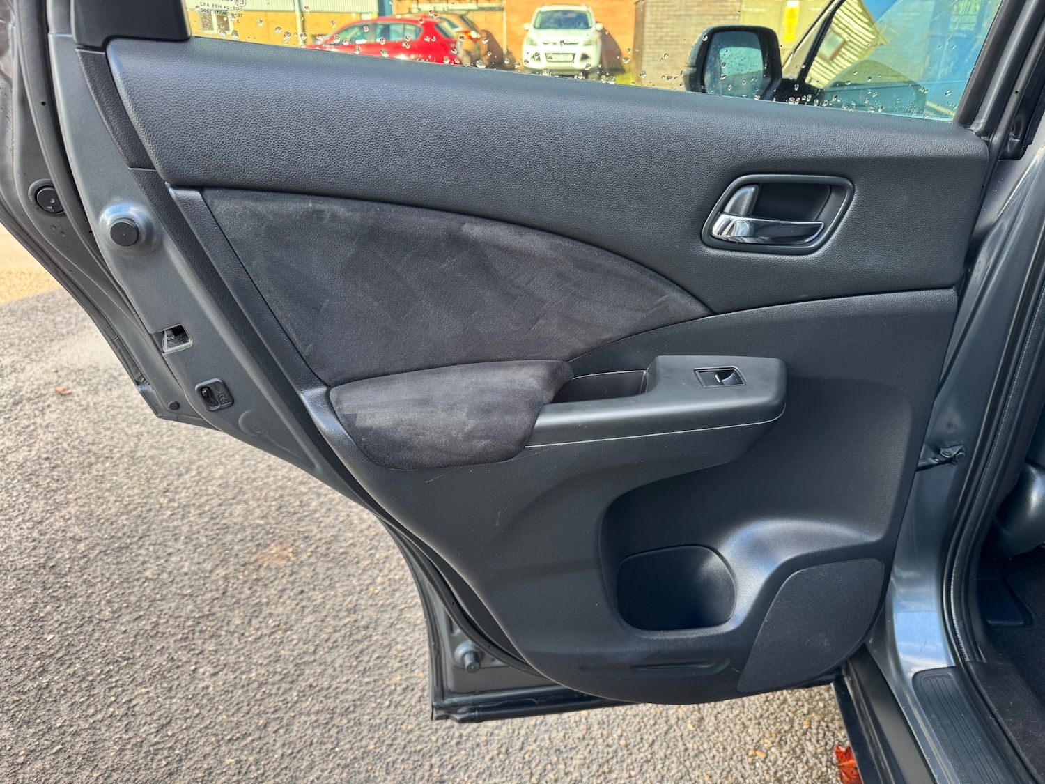 Used Honda CR-V 2014 for sale - 76750335: Photo 23