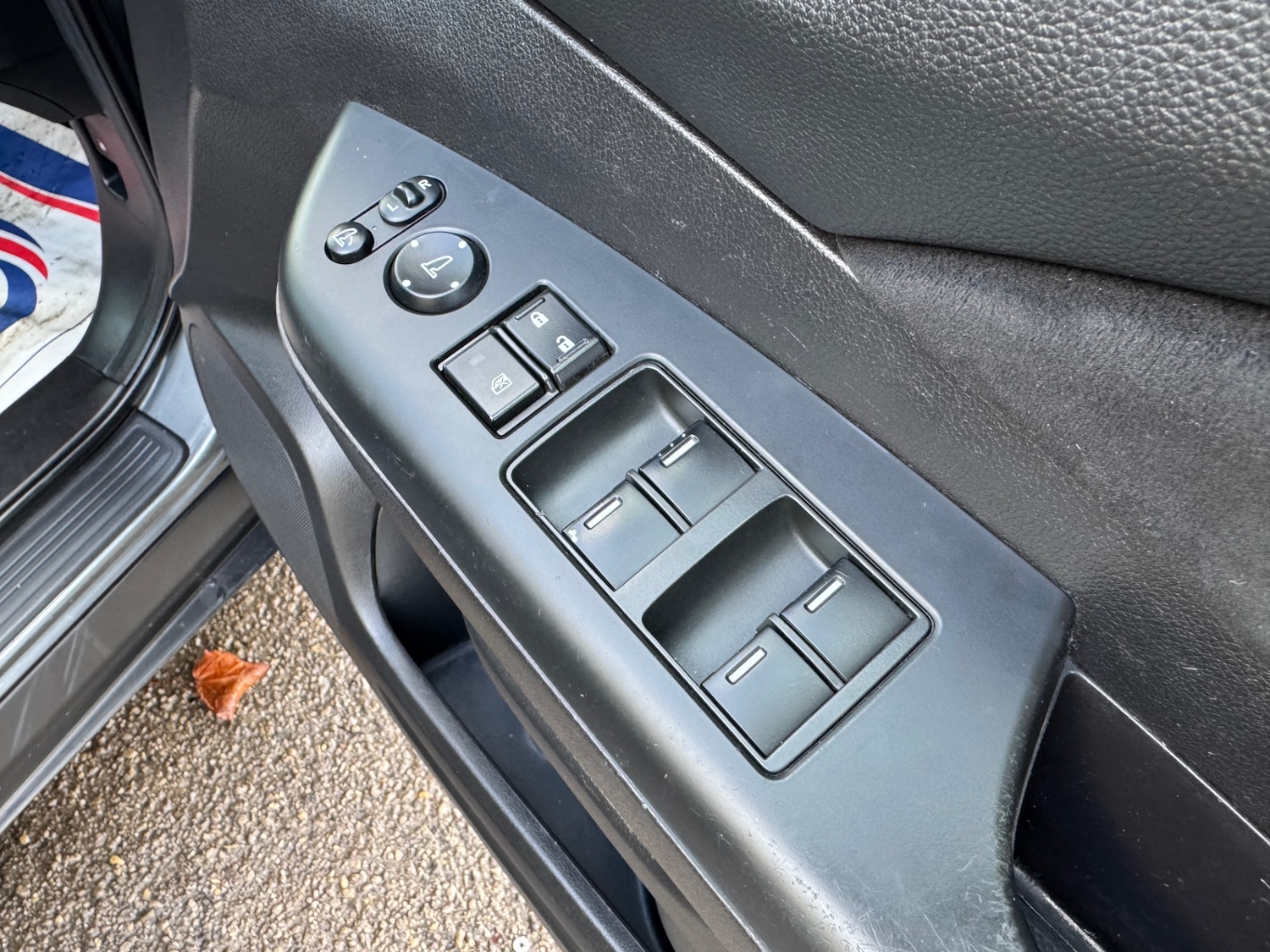 Used Honda CR-V 2014 for sale - 76750335: Photo 35