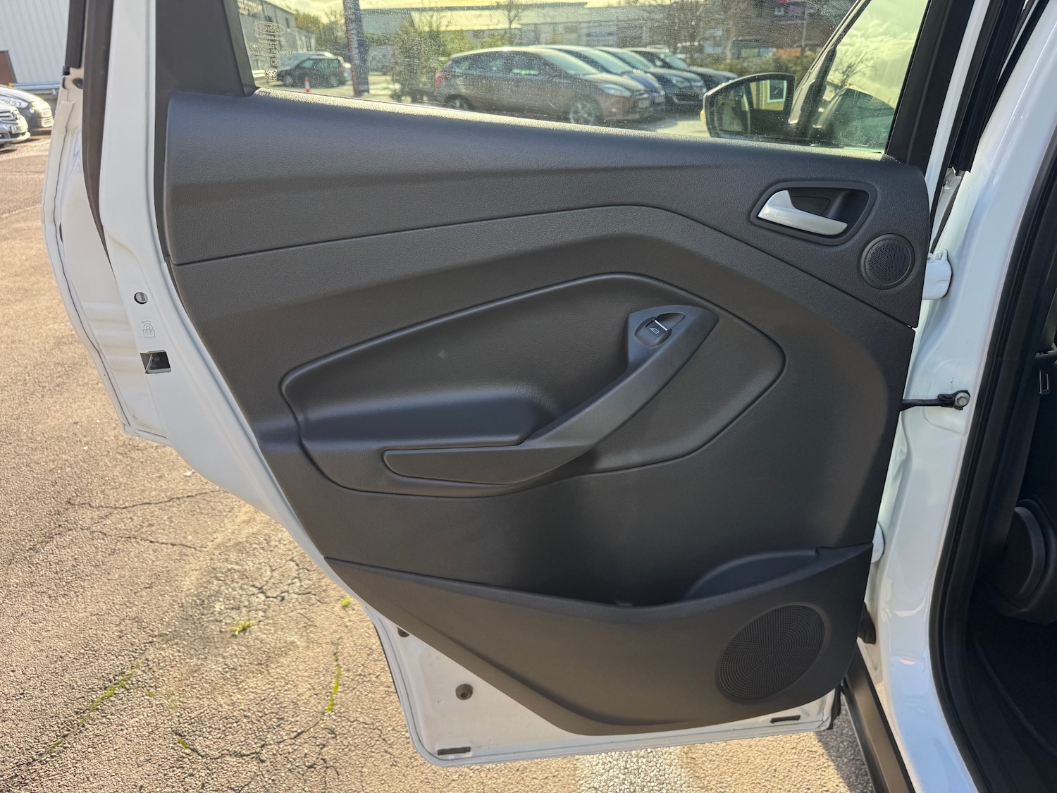 Used Ford Kuga 2013 for sale - 76725549: Photo 23