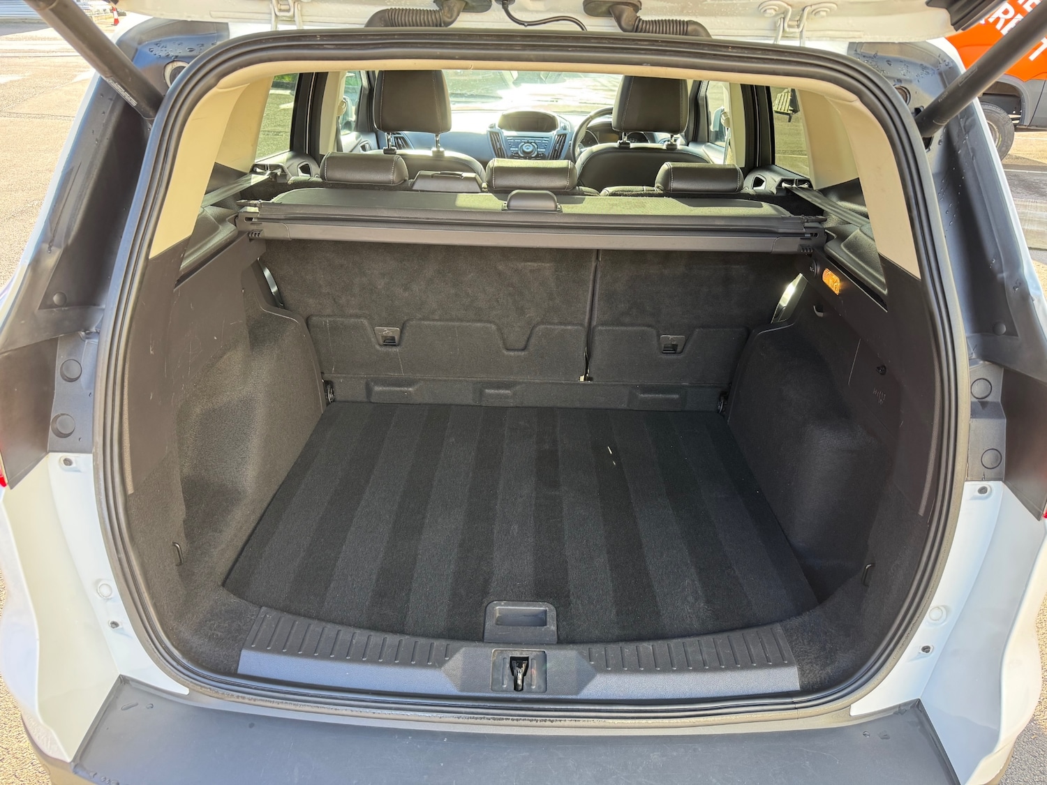 Used Ford Kuga 2013 for sale - 76725549: Photo 29