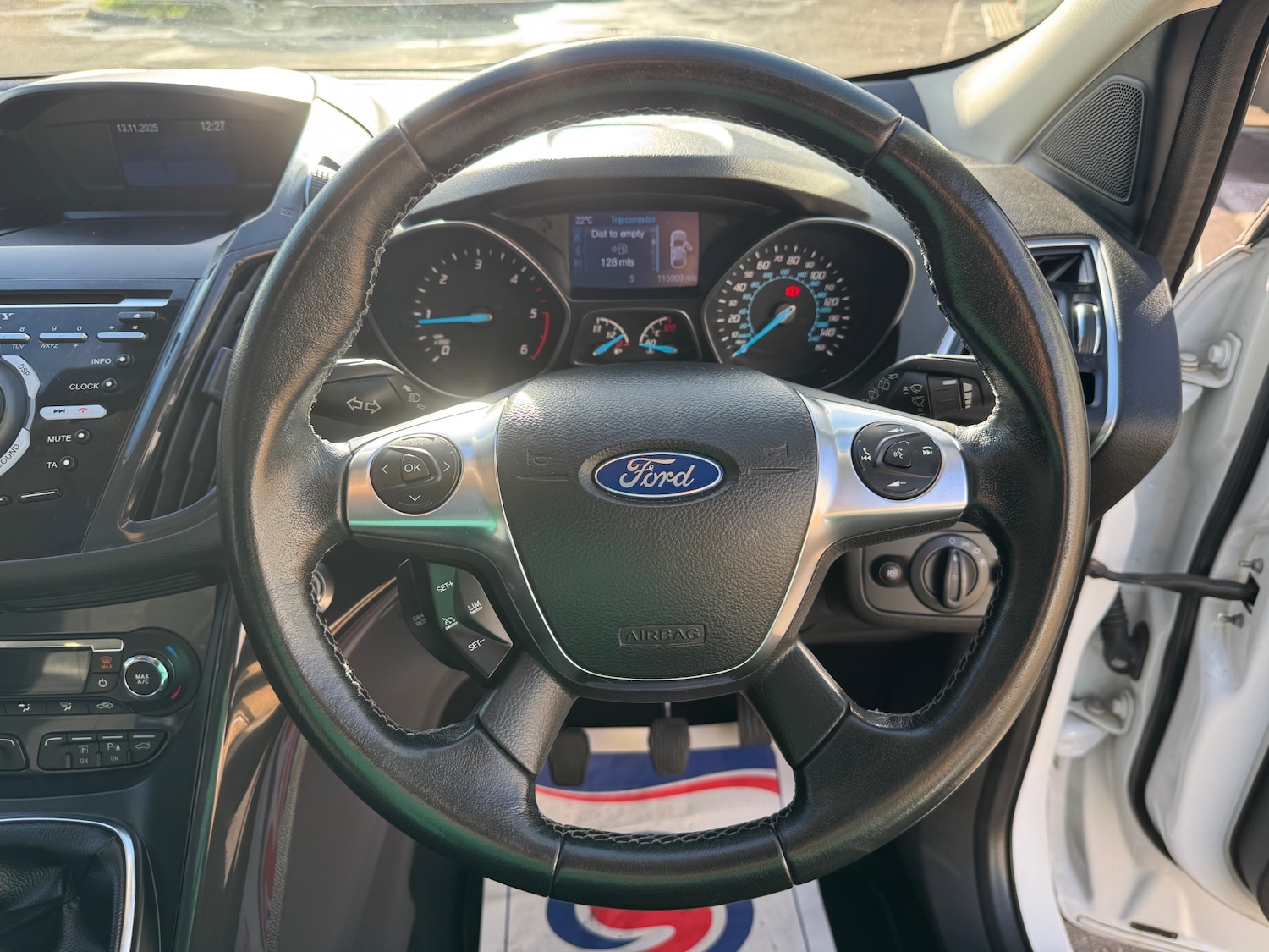 Used Ford Kuga 2013 for sale - 76725549: Photo 45