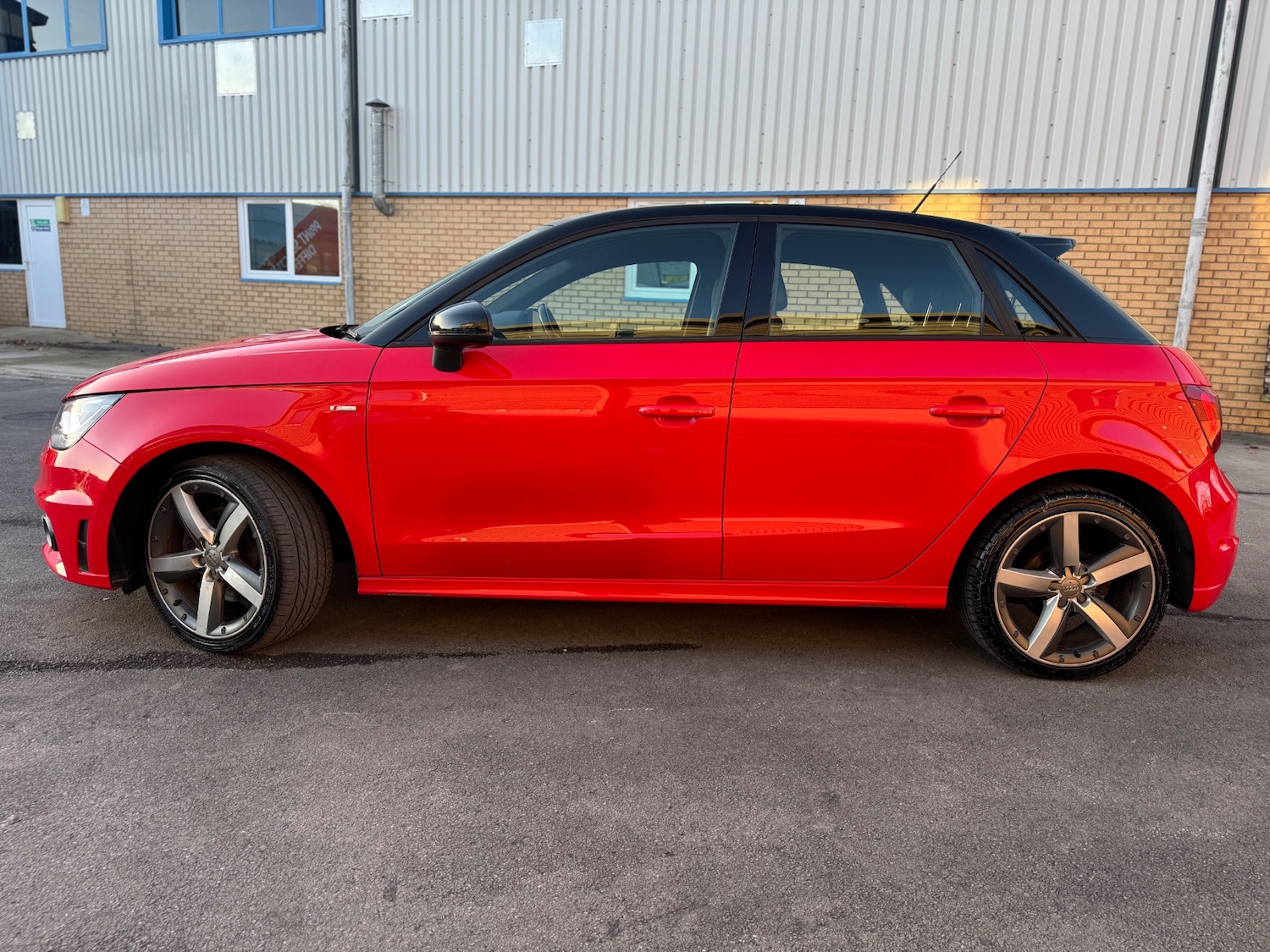 Used Audi A1 2015 for sale - 76726036: Photo 14