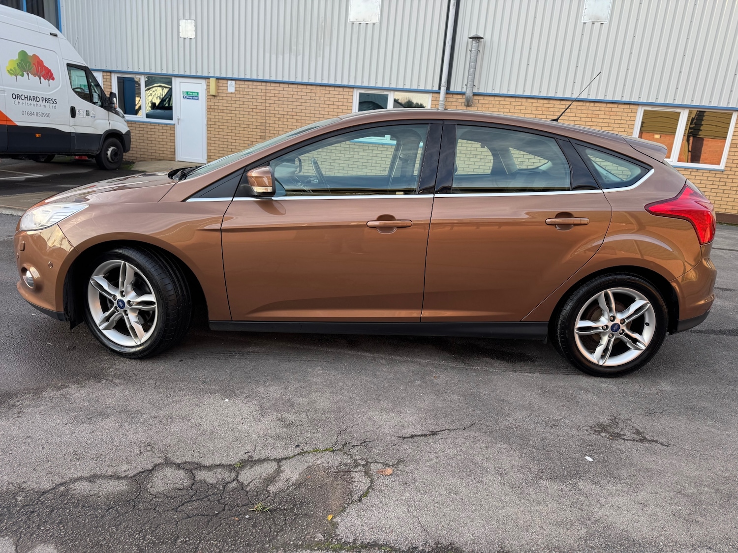 Used Ford Focus 2014 for sale - 76934118: Photo 16