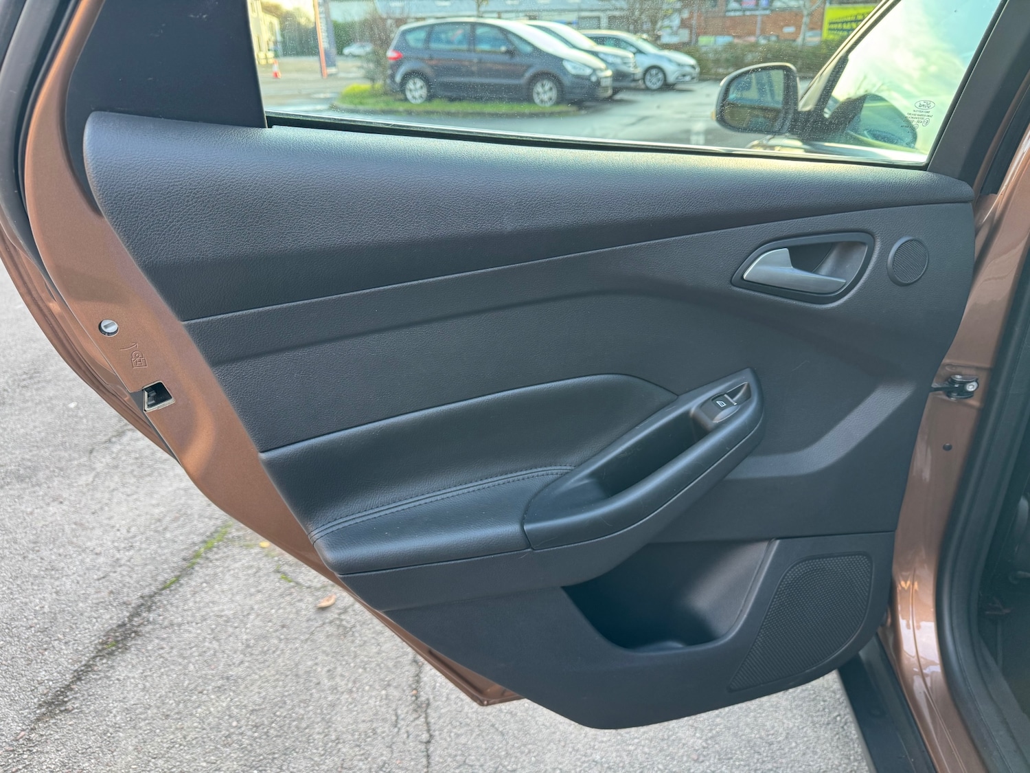 Used Ford Focus 2014 for sale - 76934118: Photo 24