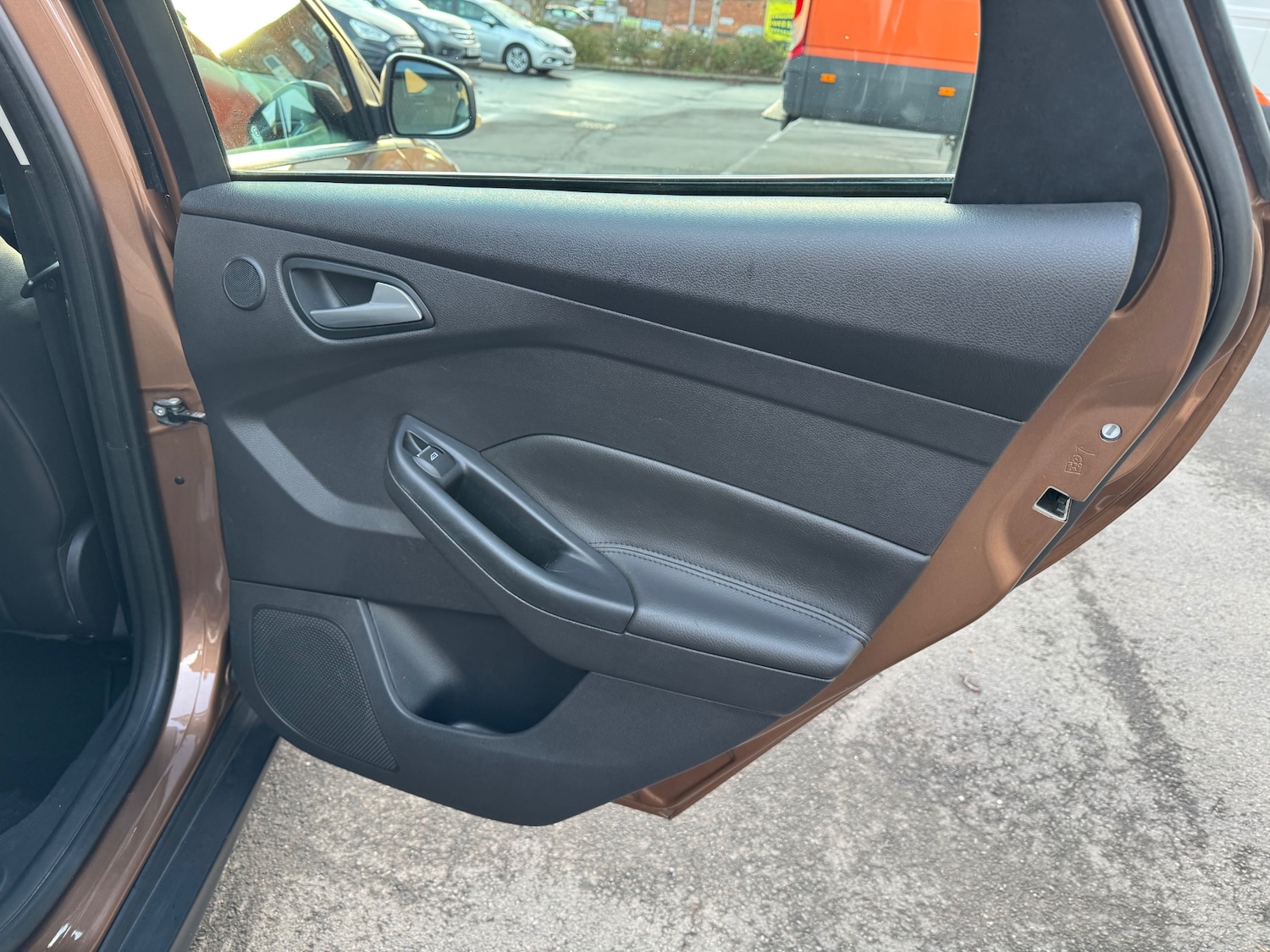 Used Ford Focus 2014 for sale - 76934118: Photo 31