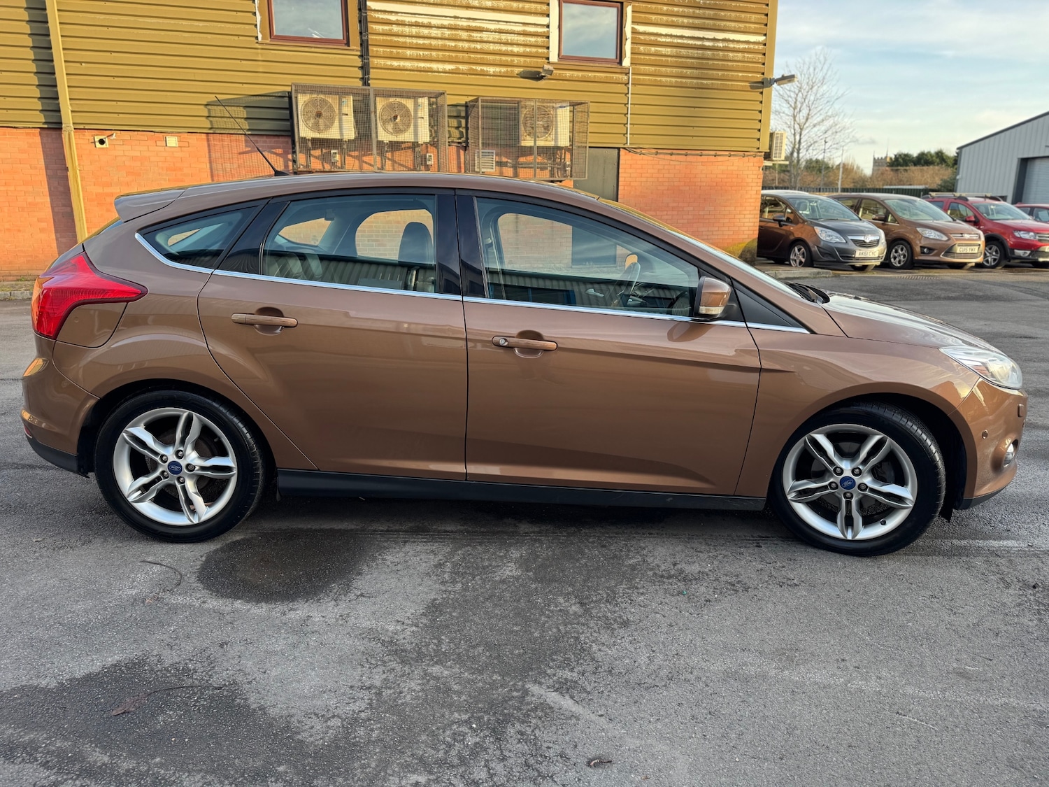 Used Ford Focus 2014 for sale - 76934118: Photo 8