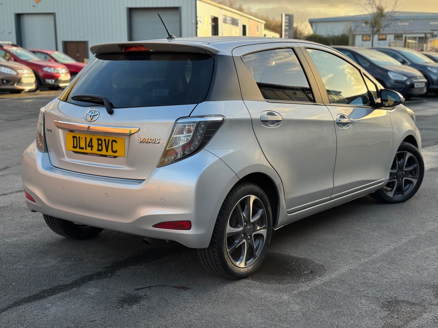 Used Toyota Yaris 2014 for sale - 77008886: Photo 10