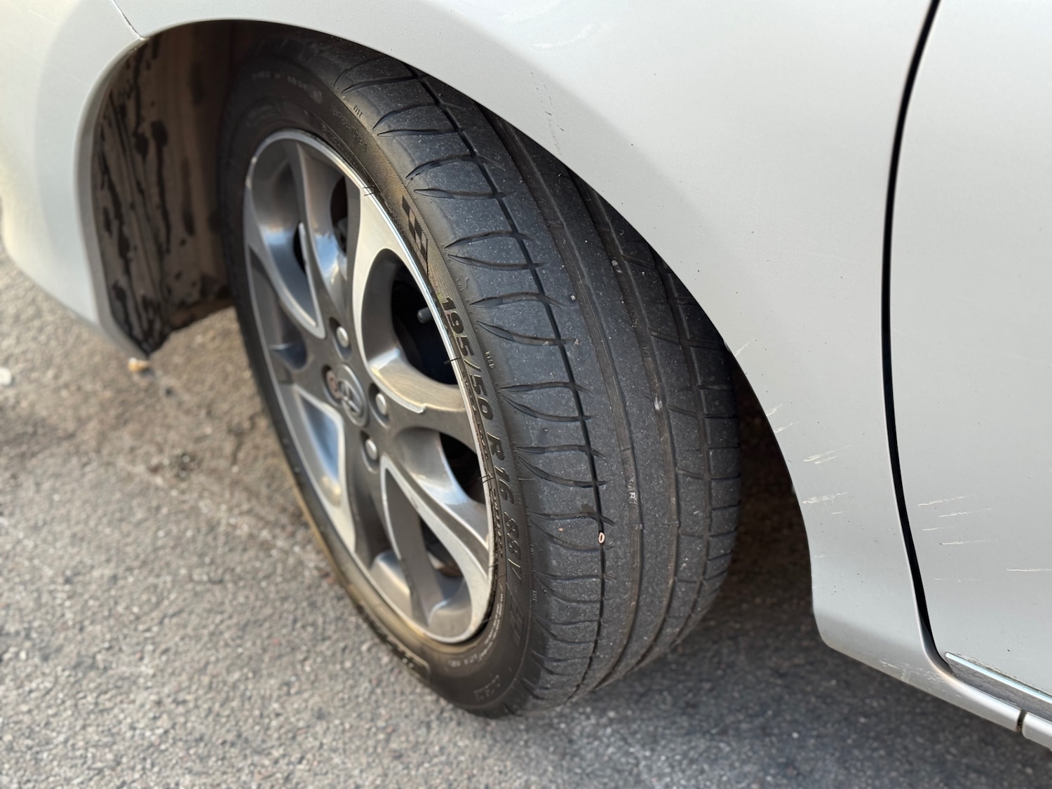 Used Toyota Yaris 2014 for sale - 77008886: Photo 16