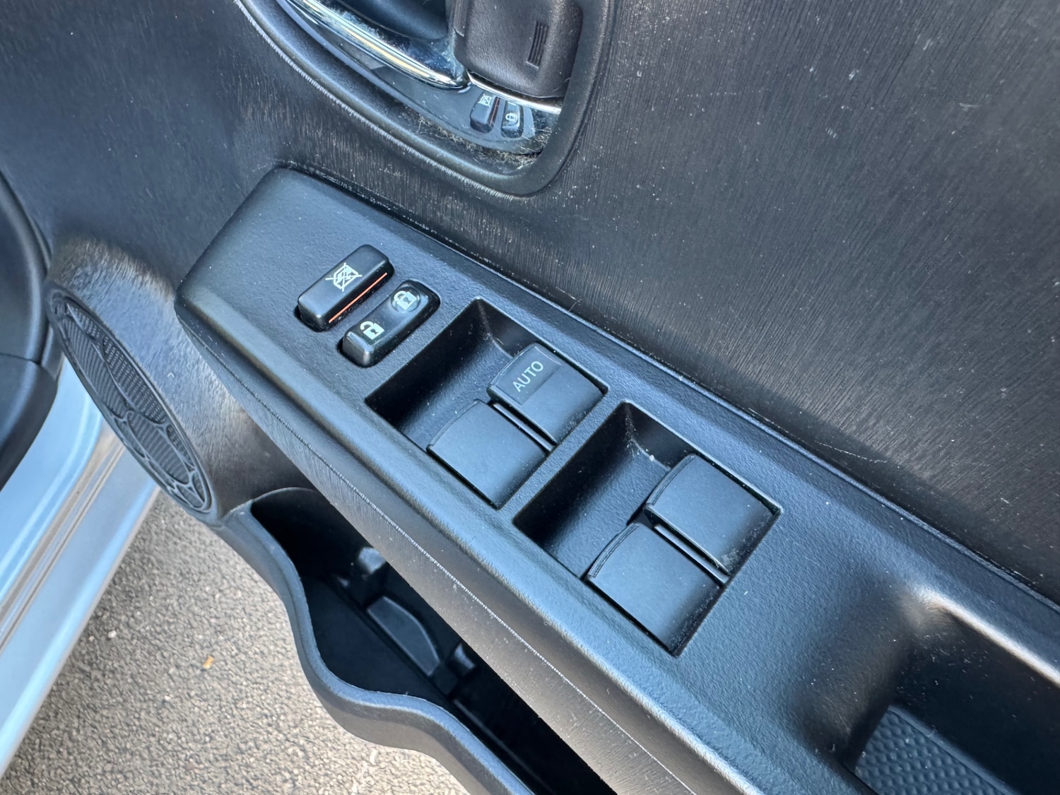 Used Toyota Yaris 2014 for sale - 77008886: Photo 32