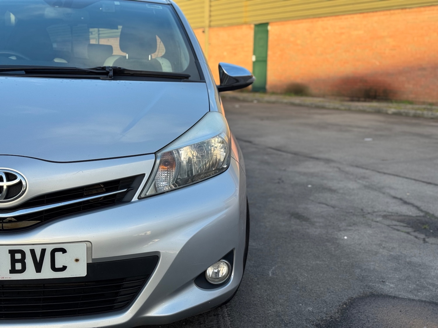 Used Toyota Yaris 2014 for sale - 77008886: Photo 4