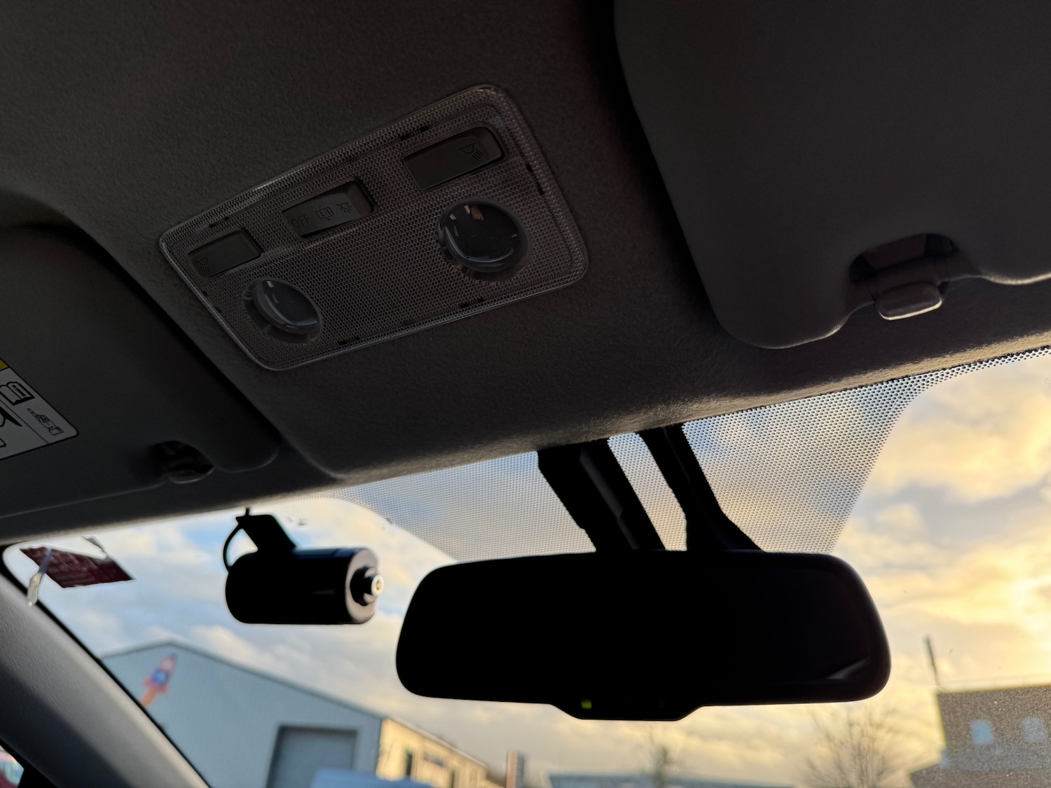 Used Toyota Yaris 2014 for sale - 77008886: Photo 51