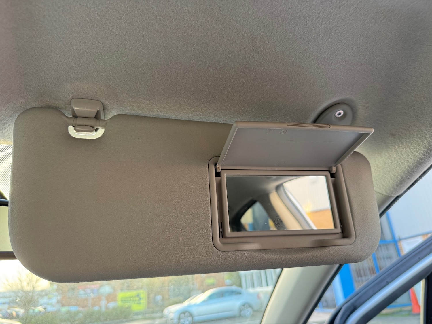 Used Toyota Yaris 2014 for sale - 77008886: Photo 52