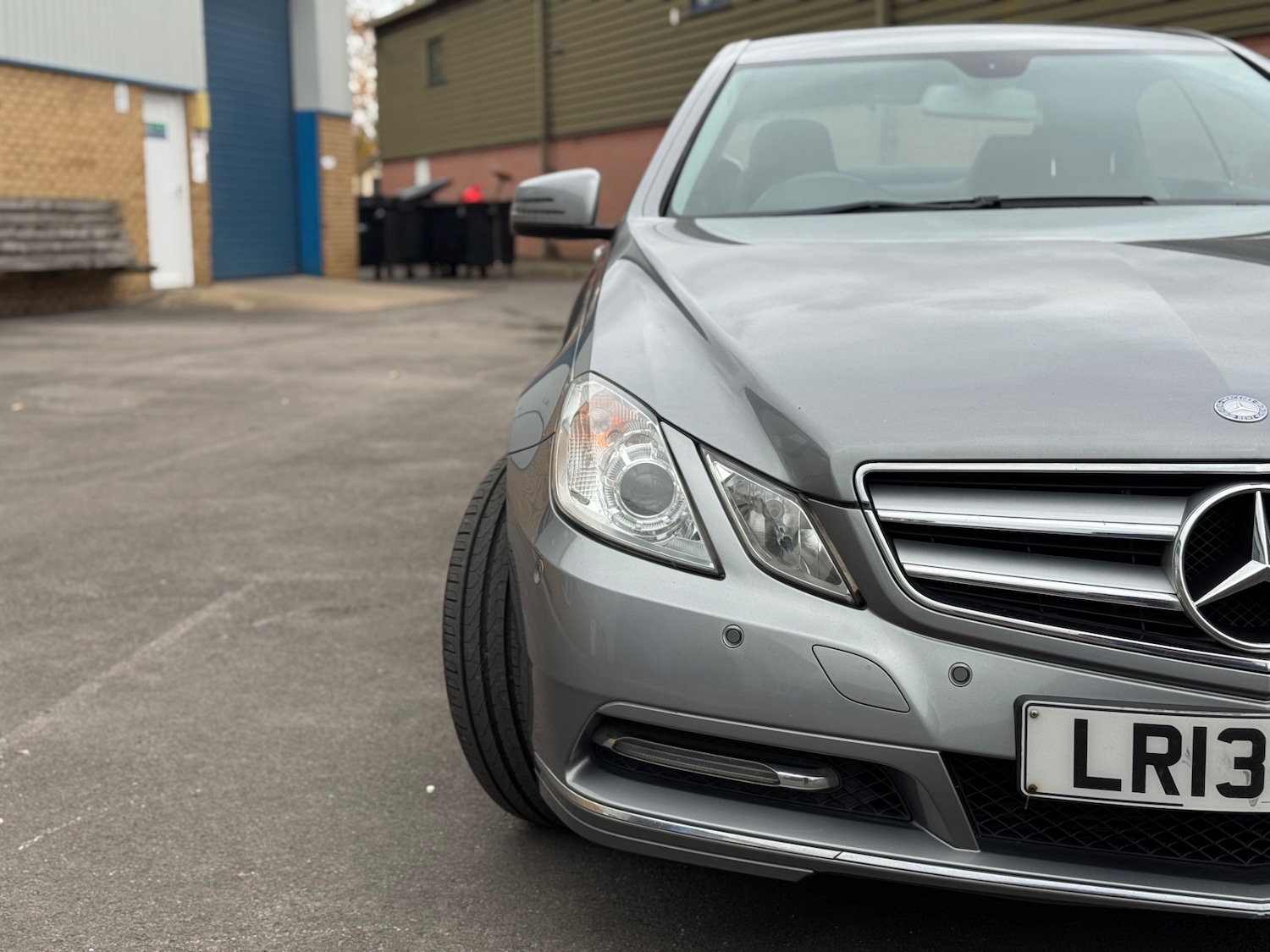 Used Mercedes-Benz E Class 2013 for sale - 76725977: Photo 3