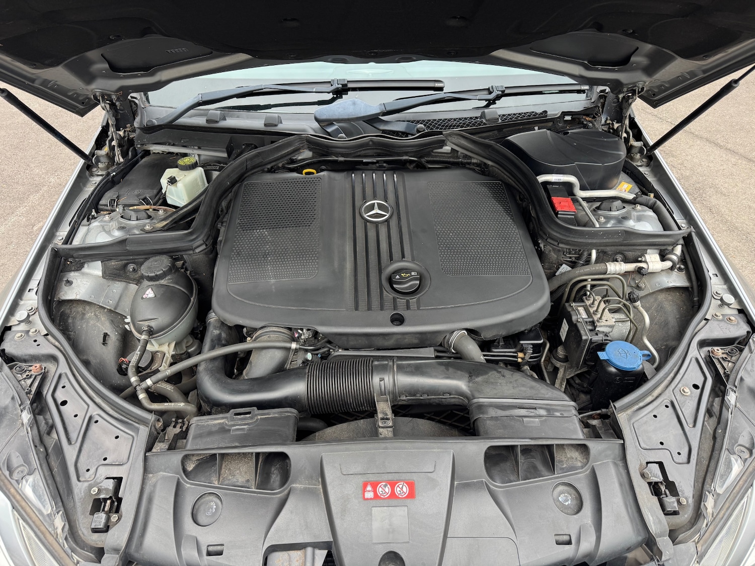 Used Mercedes-Benz E Class 2013 for sale - 76725977: Photo 30