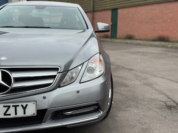 Used Mercedes-Benz E Class 2013 for sale - 76725977: Photo