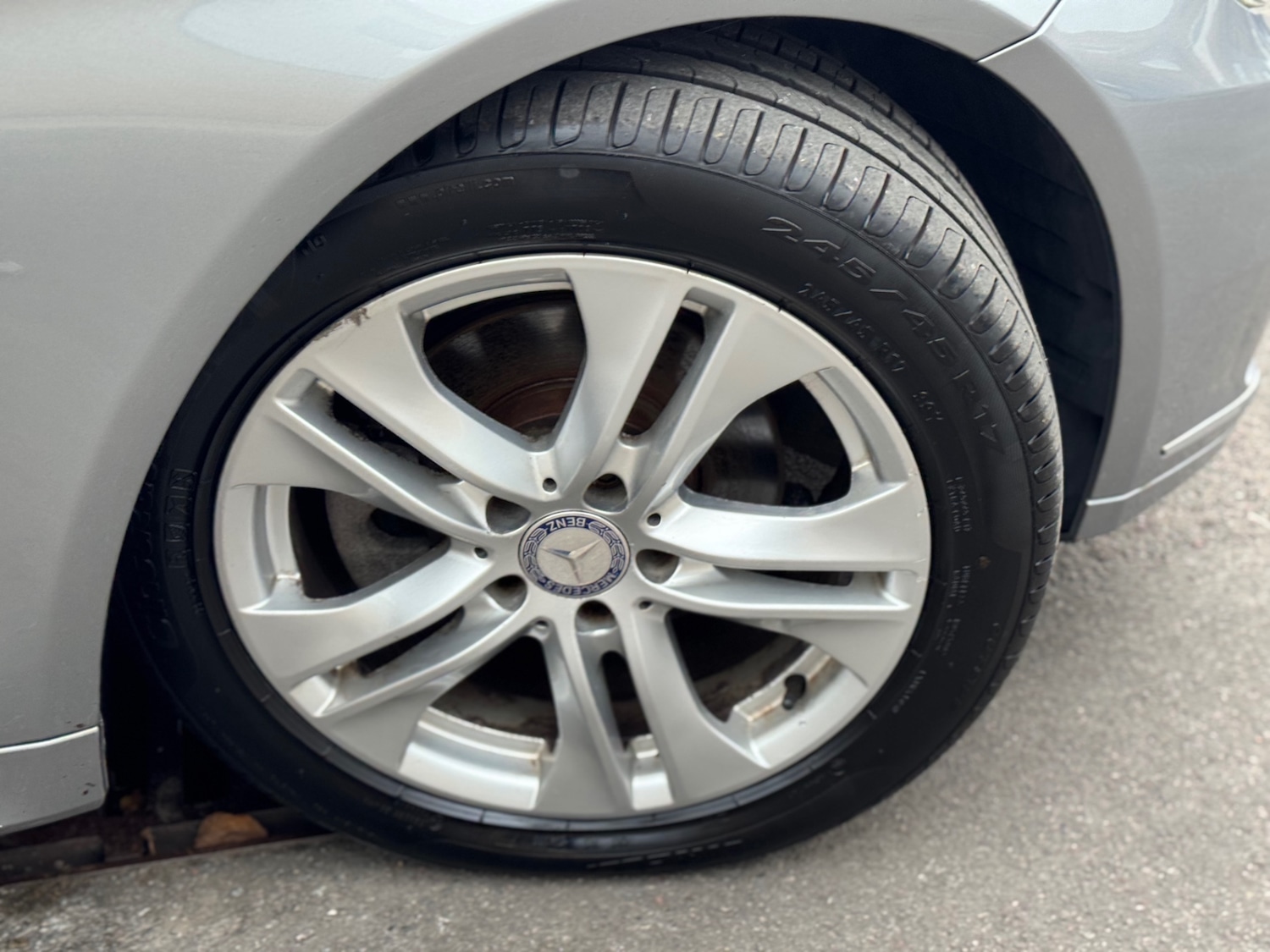 Used Mercedes-Benz E Class 2013 for sale - 76725977: Photo 7