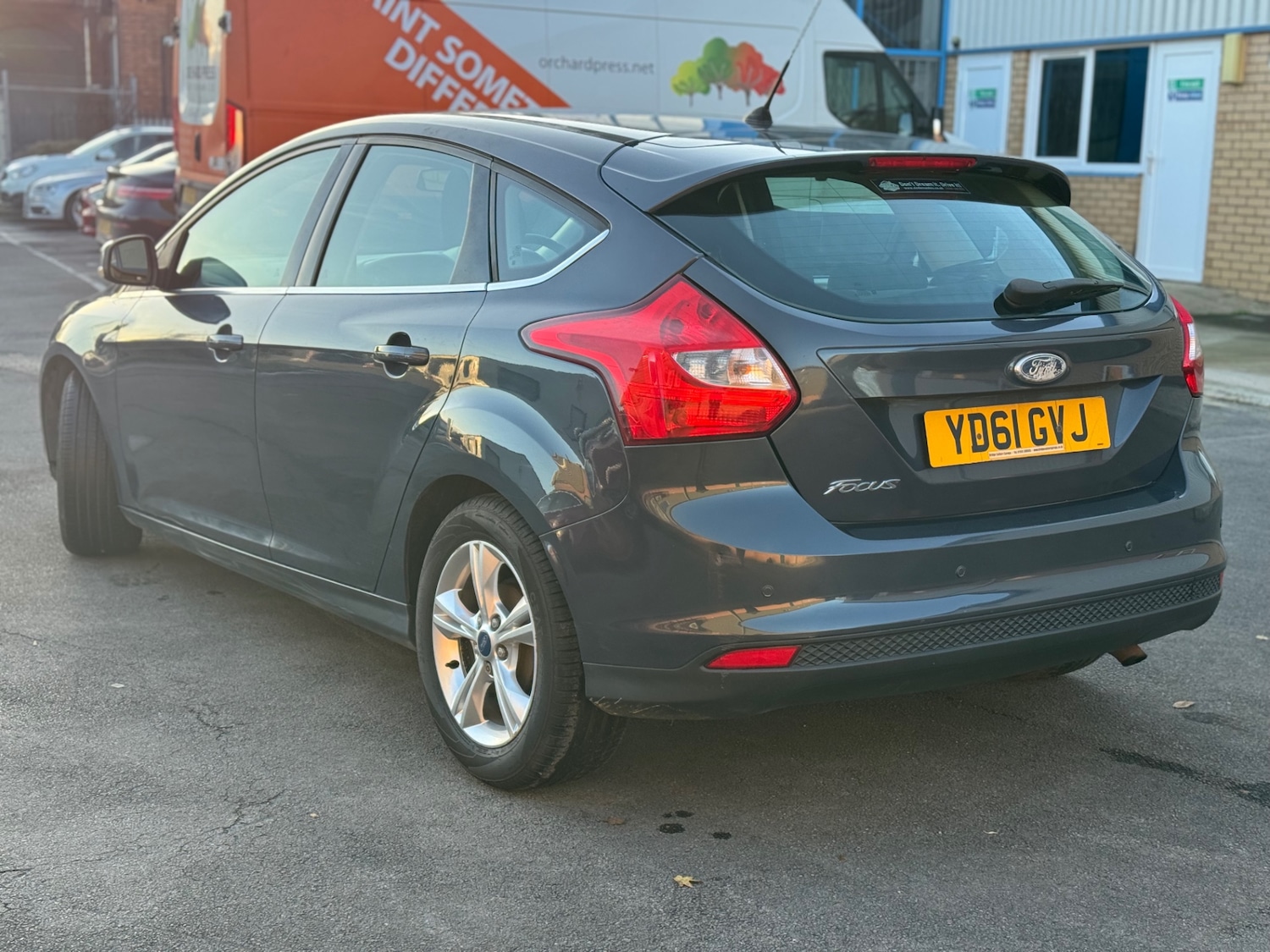 Used Ford Focus 2011 for sale - 76799652: Photo 12