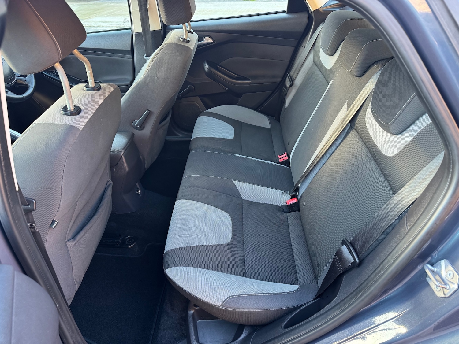 Used Ford Focus 2011 for sale - 76799652: Photo 23