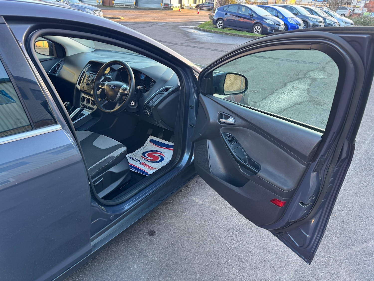 Used Ford Focus 2011 for sale - 76799652: Photo 30