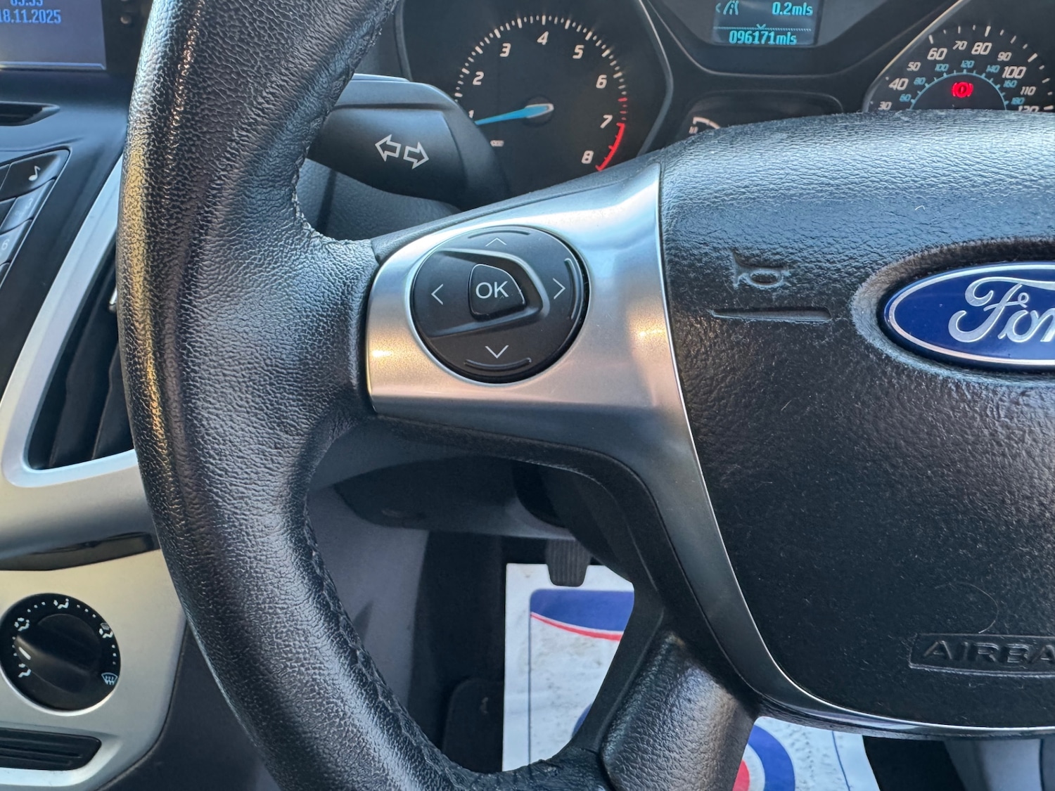 Used Ford Focus 2011 for sale - 76799652: Photo 36