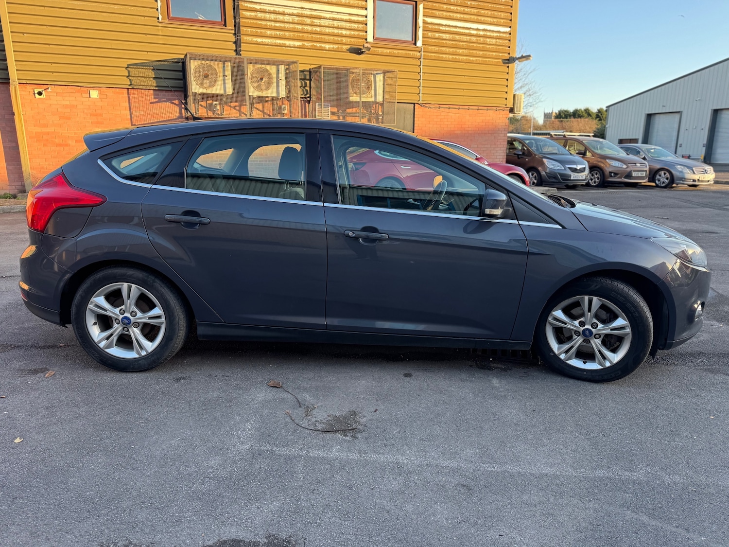 Used Ford Focus 2011 for sale - 76799652: Photo 8