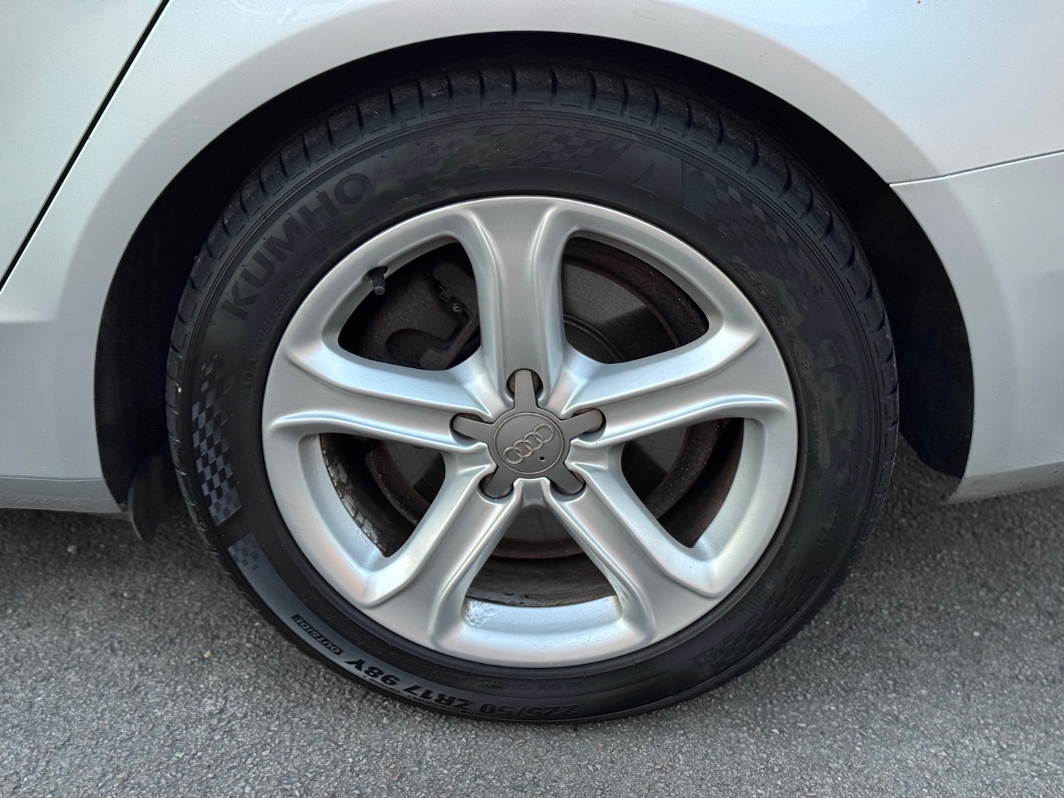 Used Audi A4 2012 for sale - 76725797: Photo 14