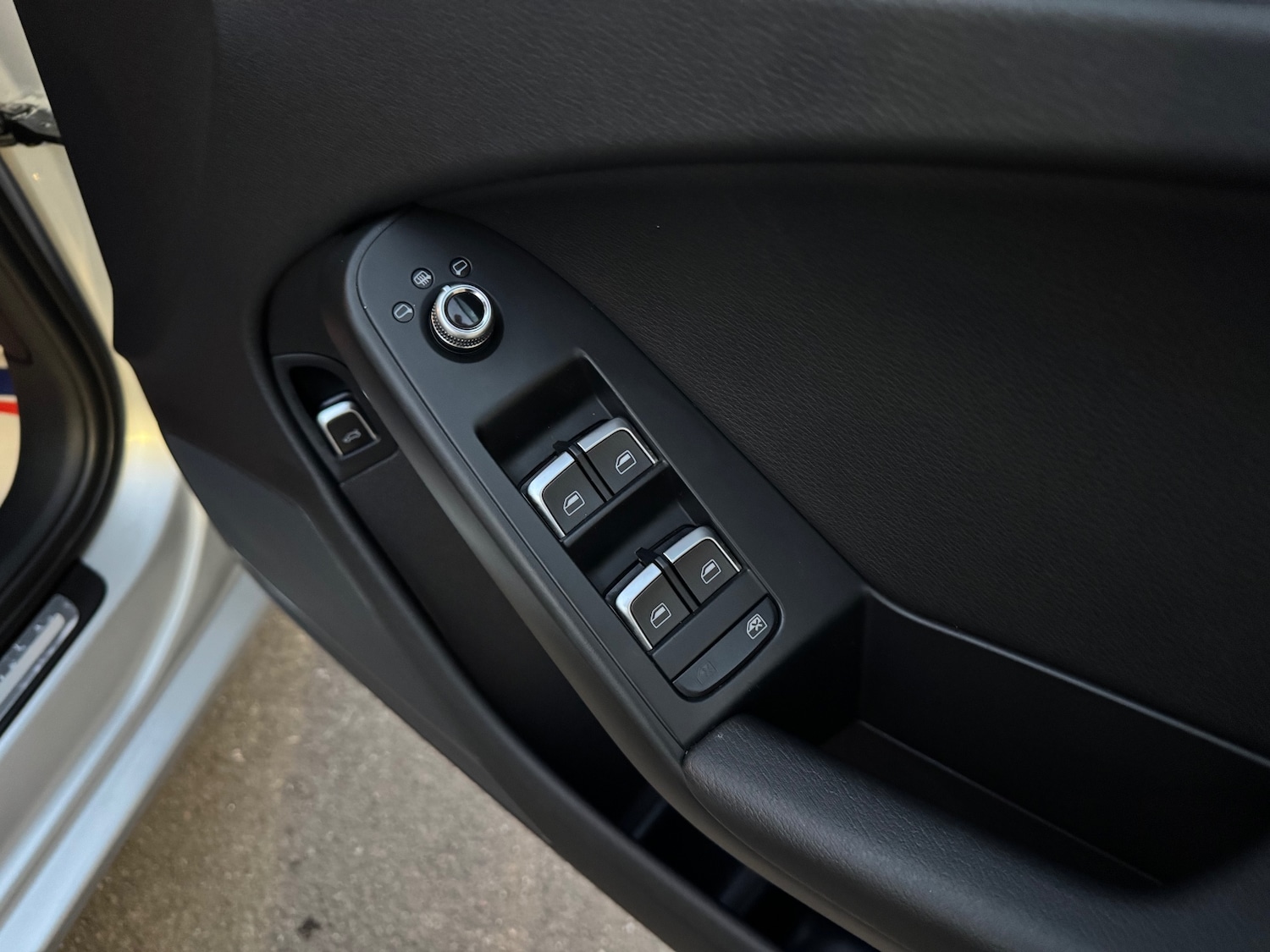 Used Audi A4 2012 for sale - 76725797: Photo 34