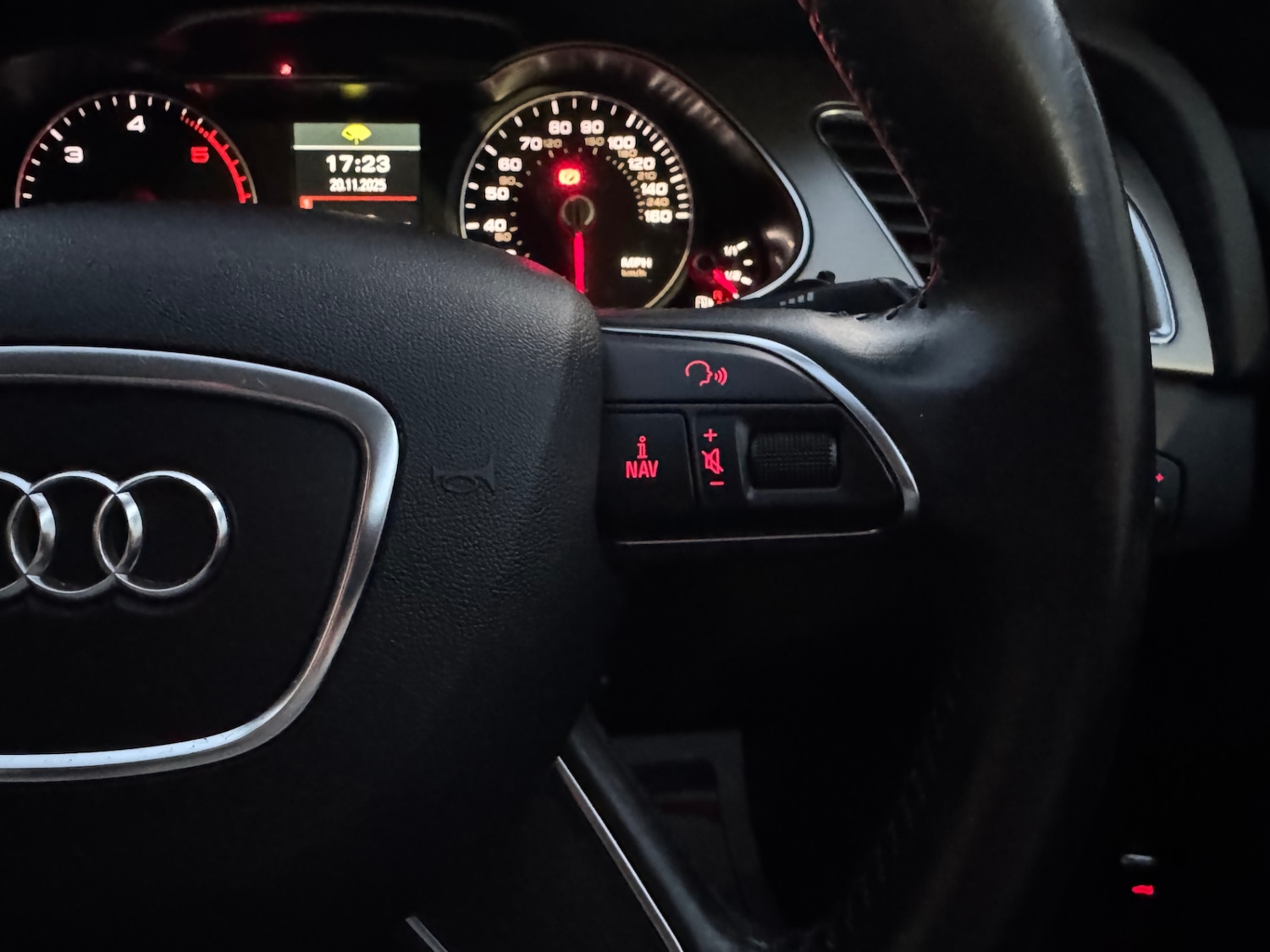 Used Audi A4 2012 for sale - 76725797: Photo 38