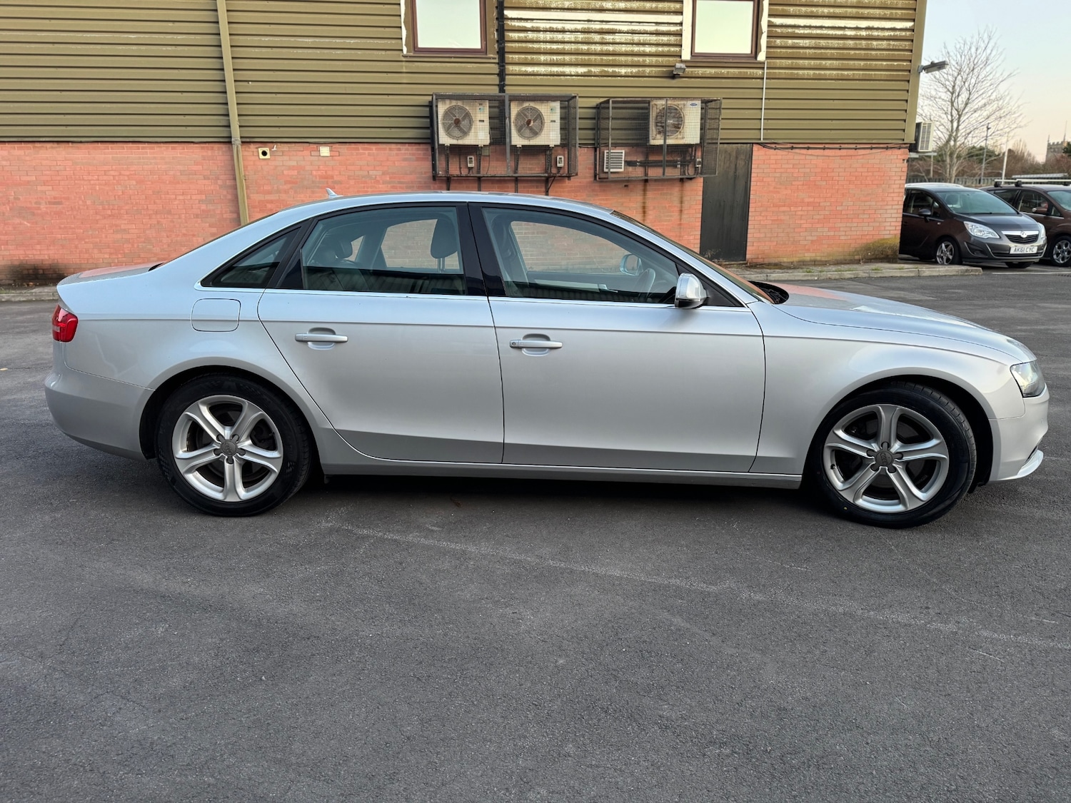 Used Audi A4 2012 for sale - 76725797: Photo 8