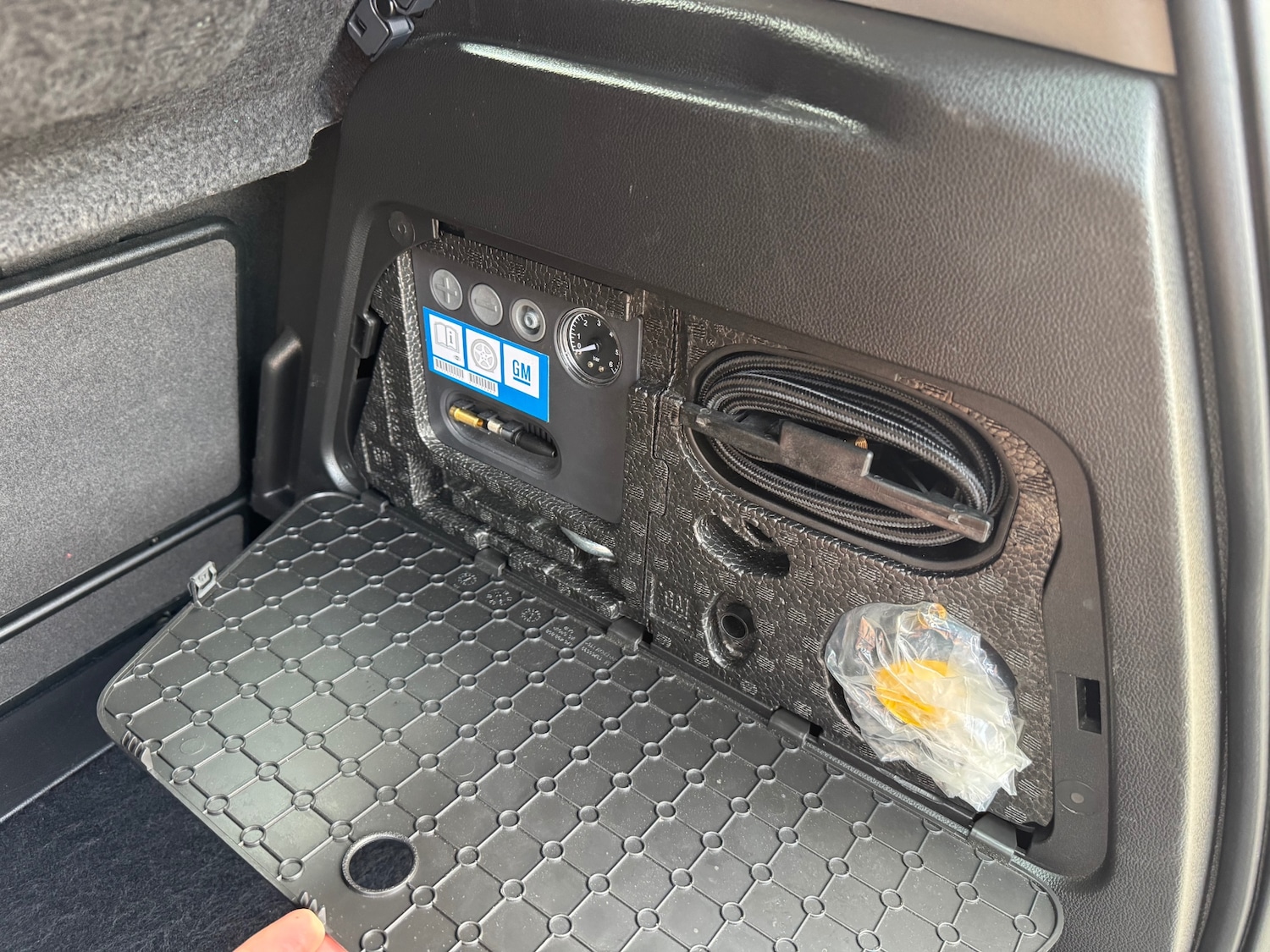 Used Vauxhall Meriva 2011 for sale - 76725988: Photo 29