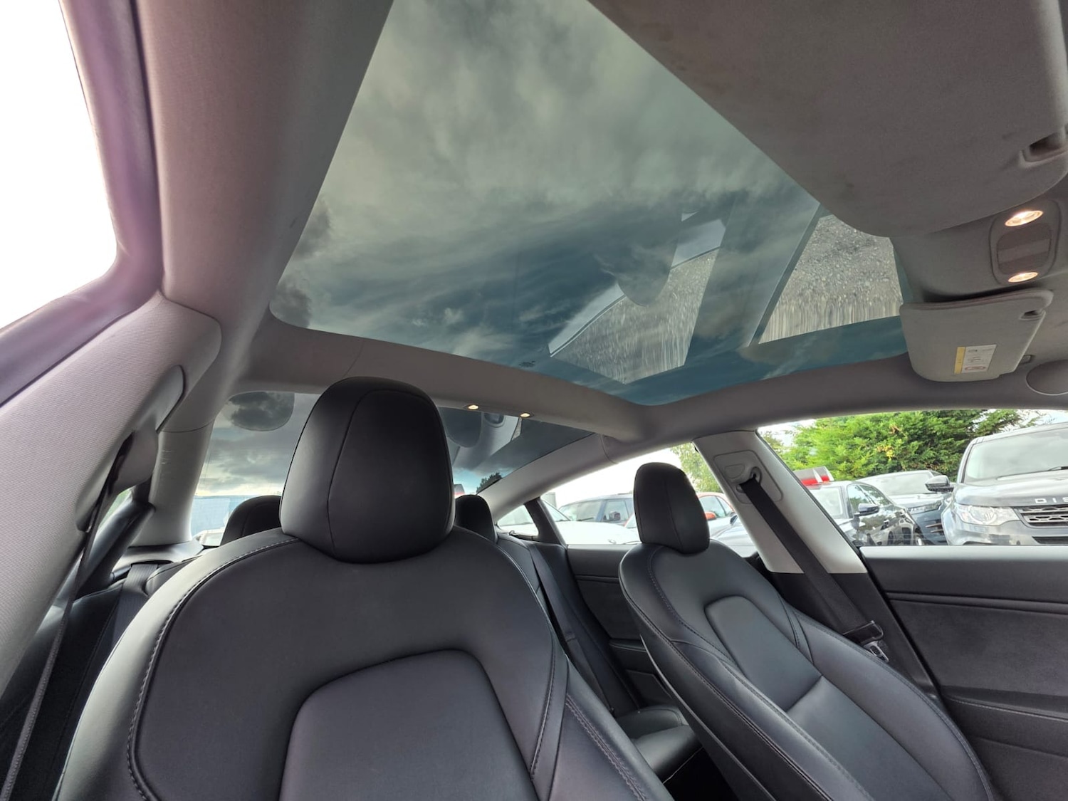 Used Tesla Model 3 2021 for sale - 76932125: Photo 15