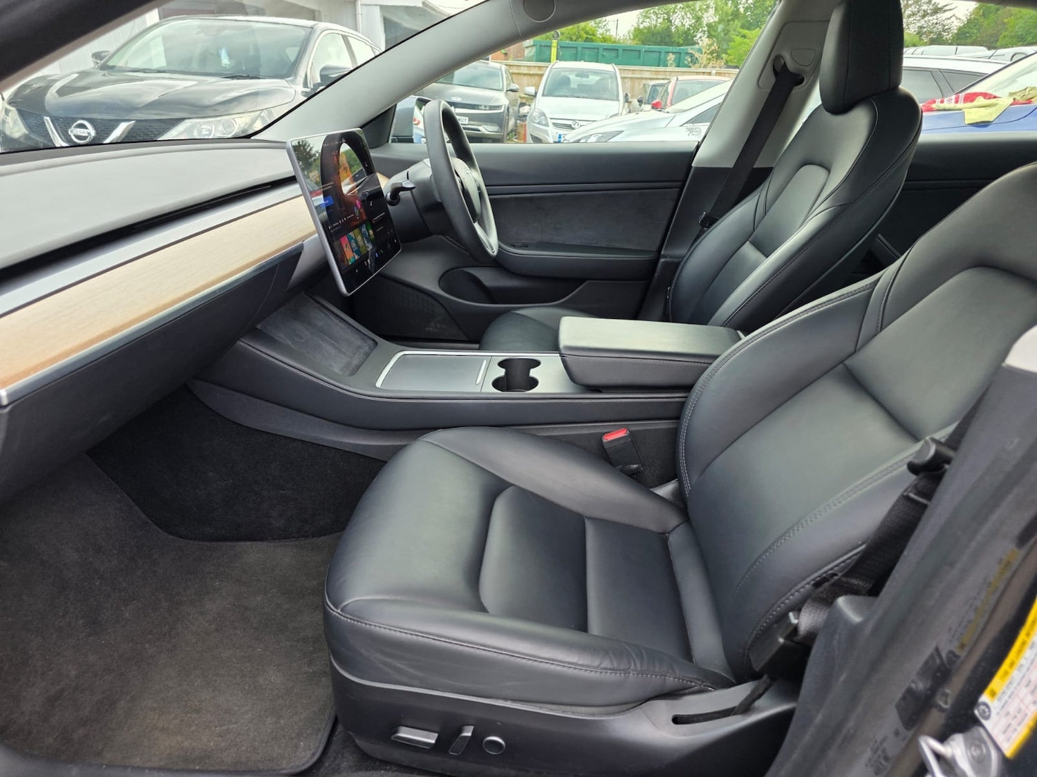 Used Tesla Model 3 2021 for sale - 76932125: Photo 21