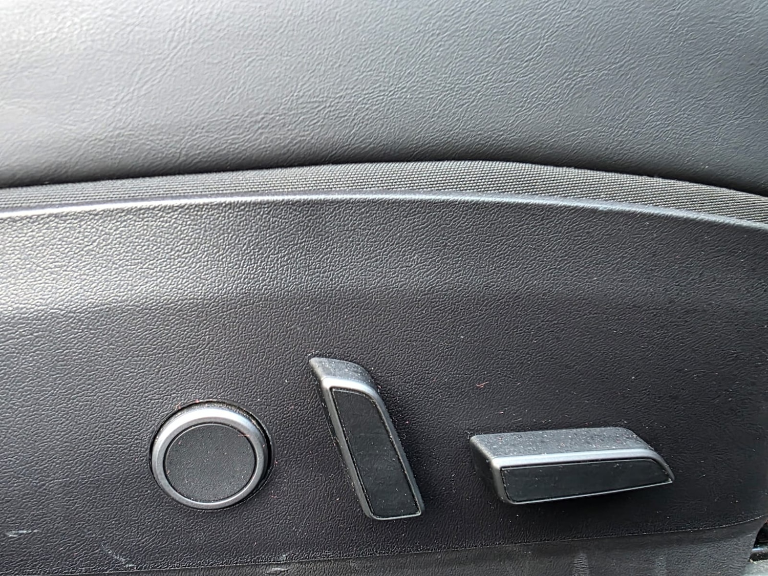 Used Tesla Model 3 2021 for sale - 76932125: Photo 25