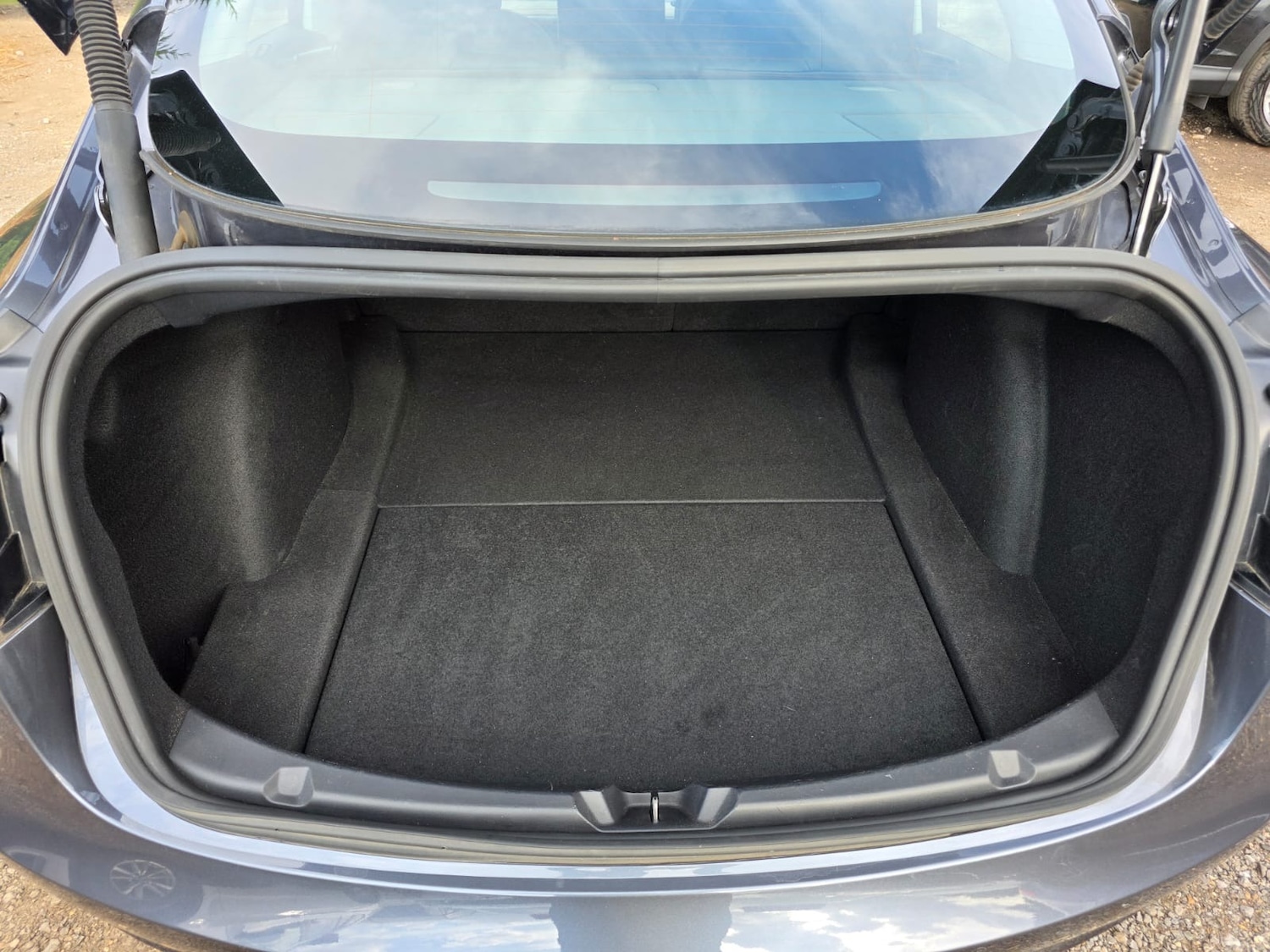 Used Tesla Model 3 2021 for sale - 76932125: Photo 32