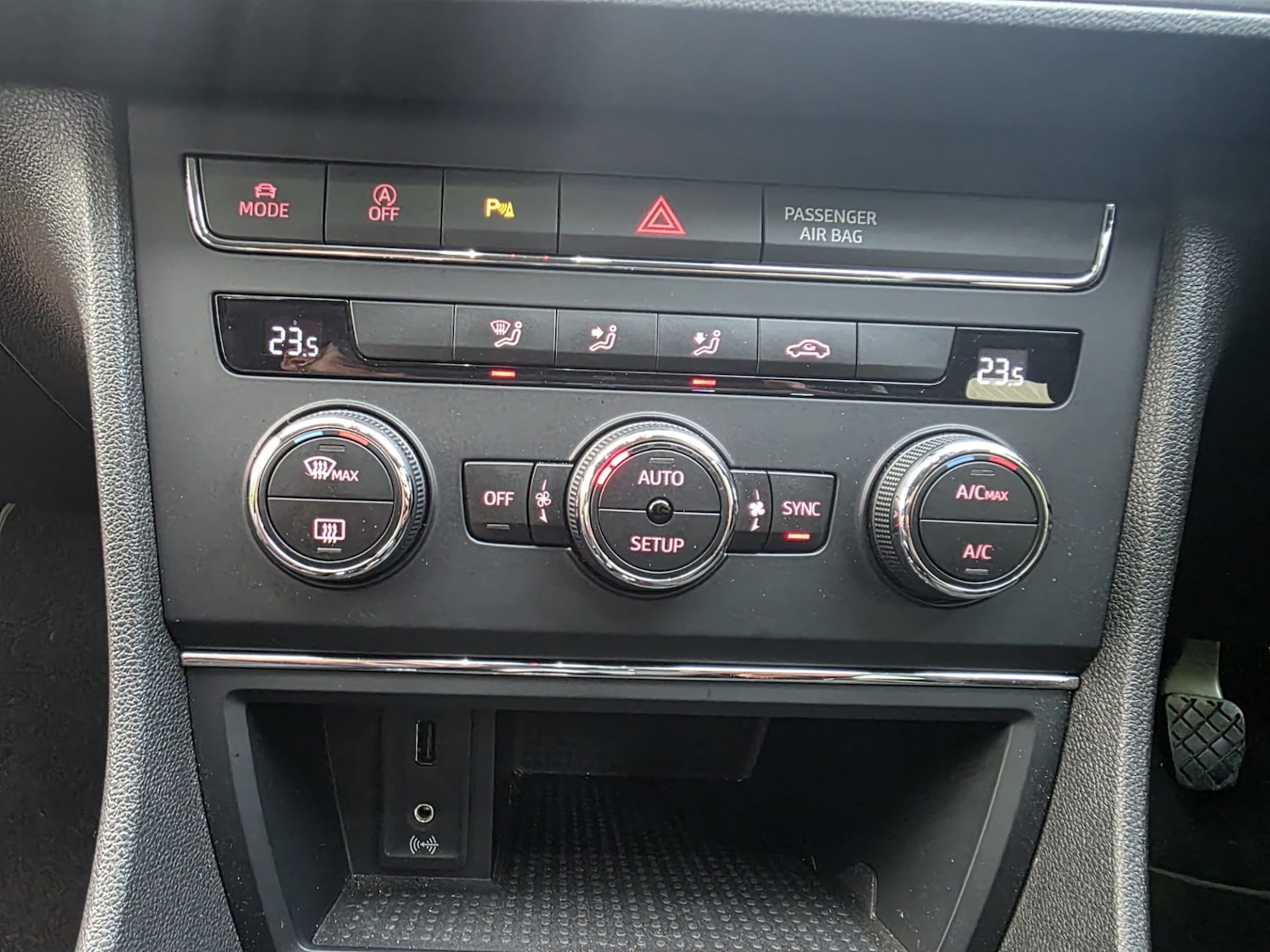 Used SEAT Leon 2014 for sale - 77393564: Photo 16