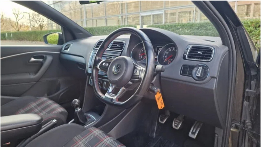 Used Volkswagen Polo 2016 for sale - 77649714: Photo 11