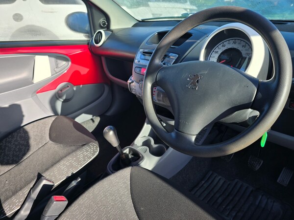 Used Peugeot 107 2012 for sale - 73657562: Photo 2
