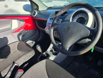 Used Peugeot 107 2012 for sale - 73657562: Photo