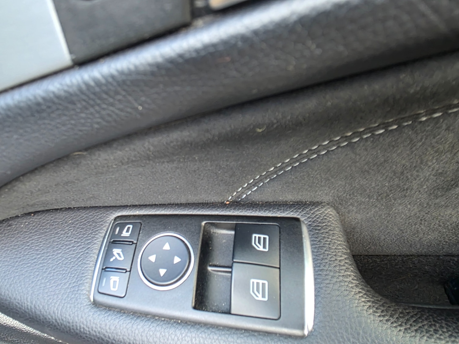 Used Mercedes-Benz C Class 2015 for sale - 76407245: Photo 30